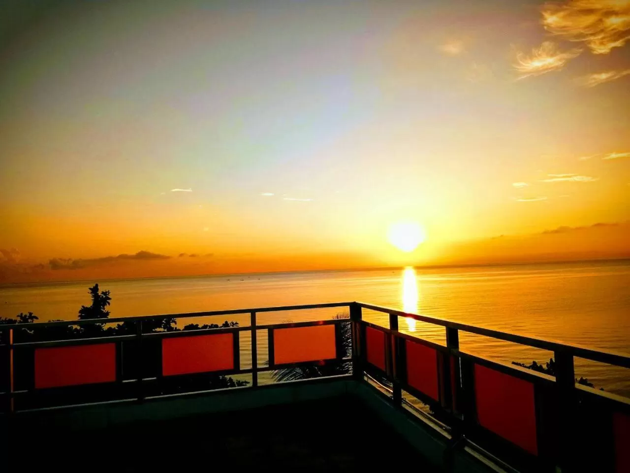 SmallFry's Beach Resort