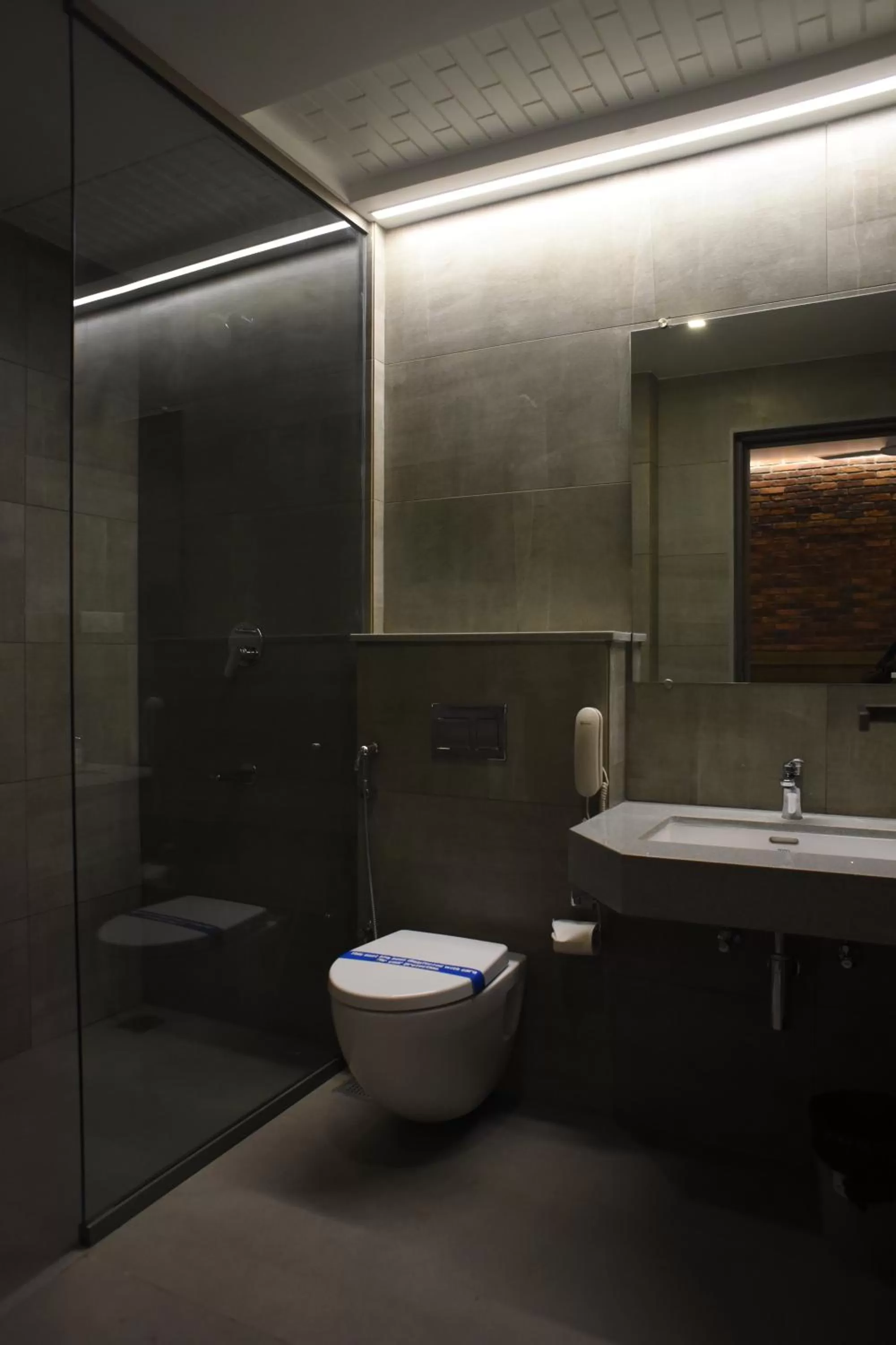 Toilet in RATHNA RESIDENCY - Near US CONSULATE