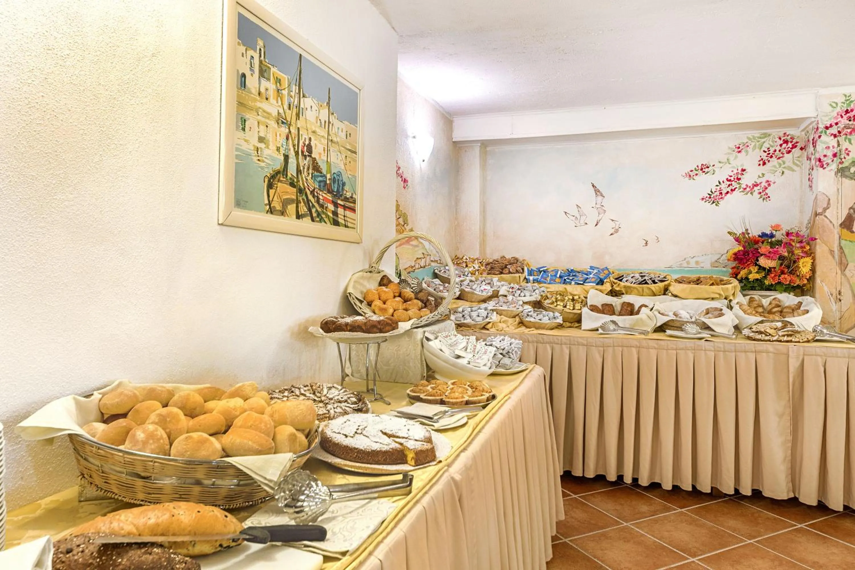 Food in Colonna Beach Hotel Marinella