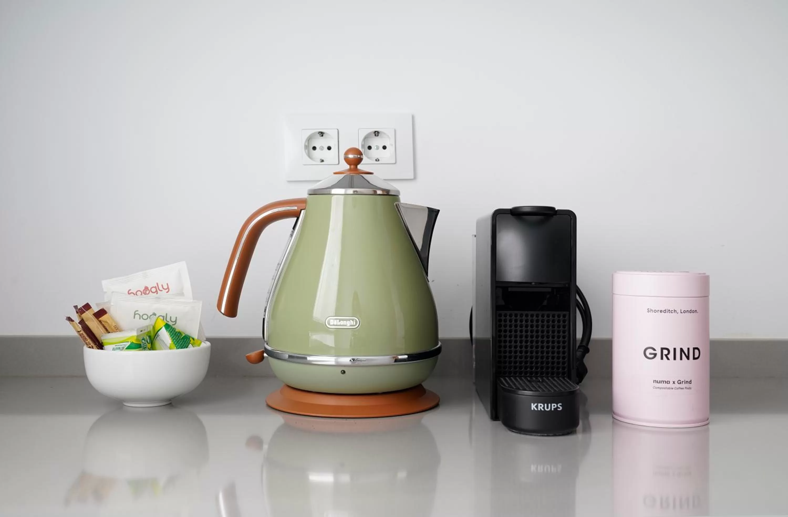 Coffee/tea facilities in Numa Seville Jondo