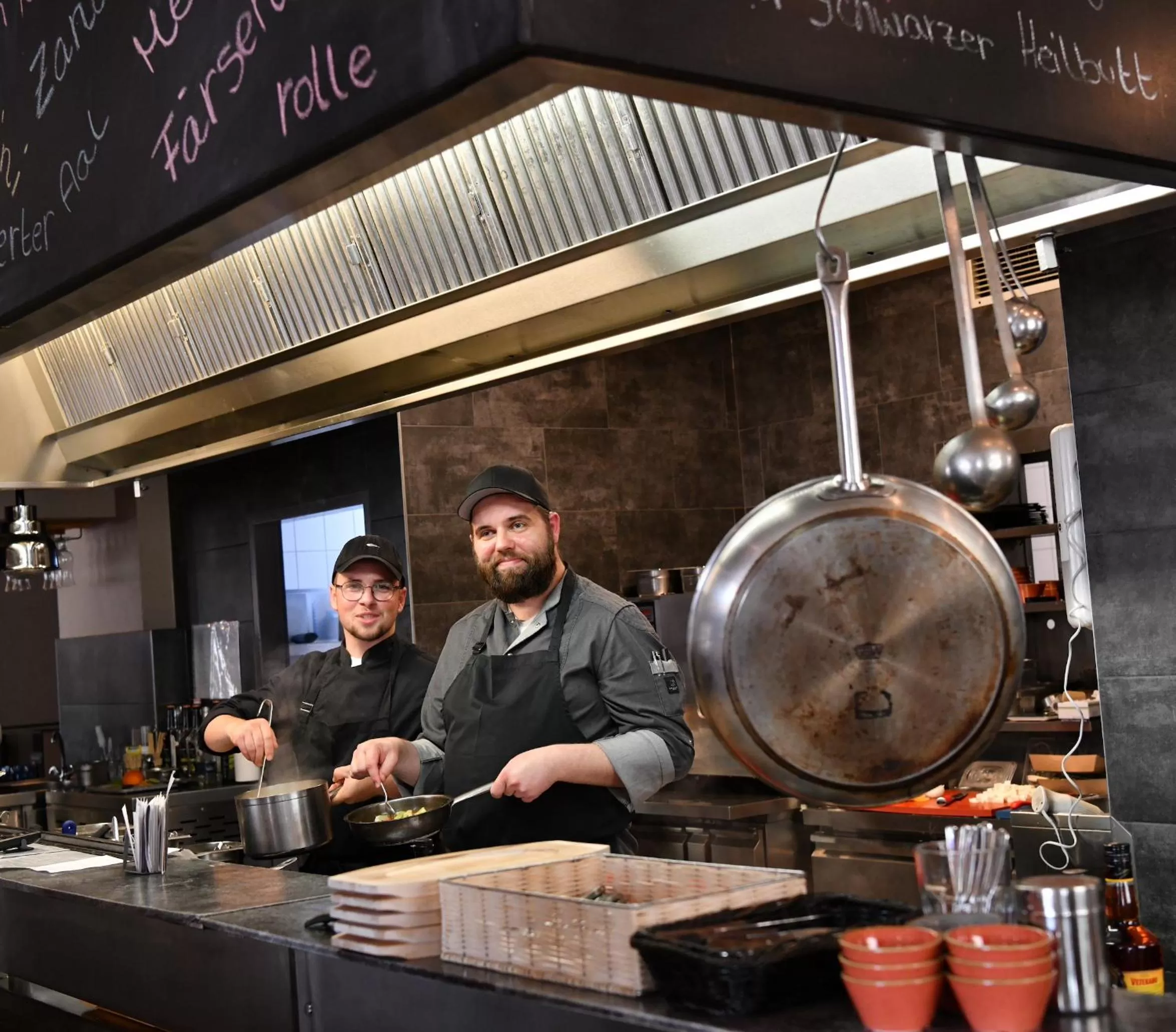 Restaurant/places to eat in Vienna House by Wyndham Sonne Rostock