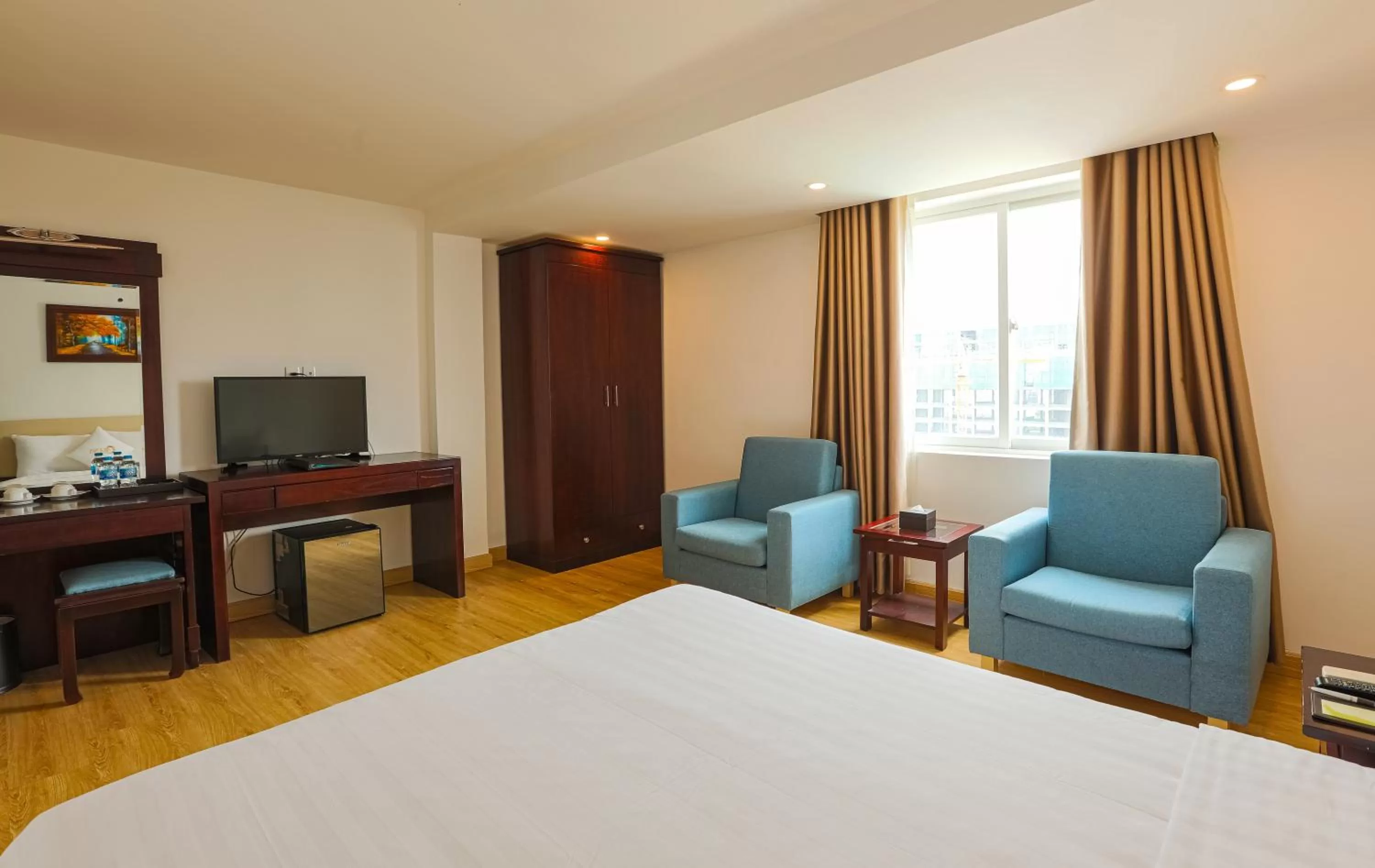 Bed in ALUNA Ben Thanh Hotel