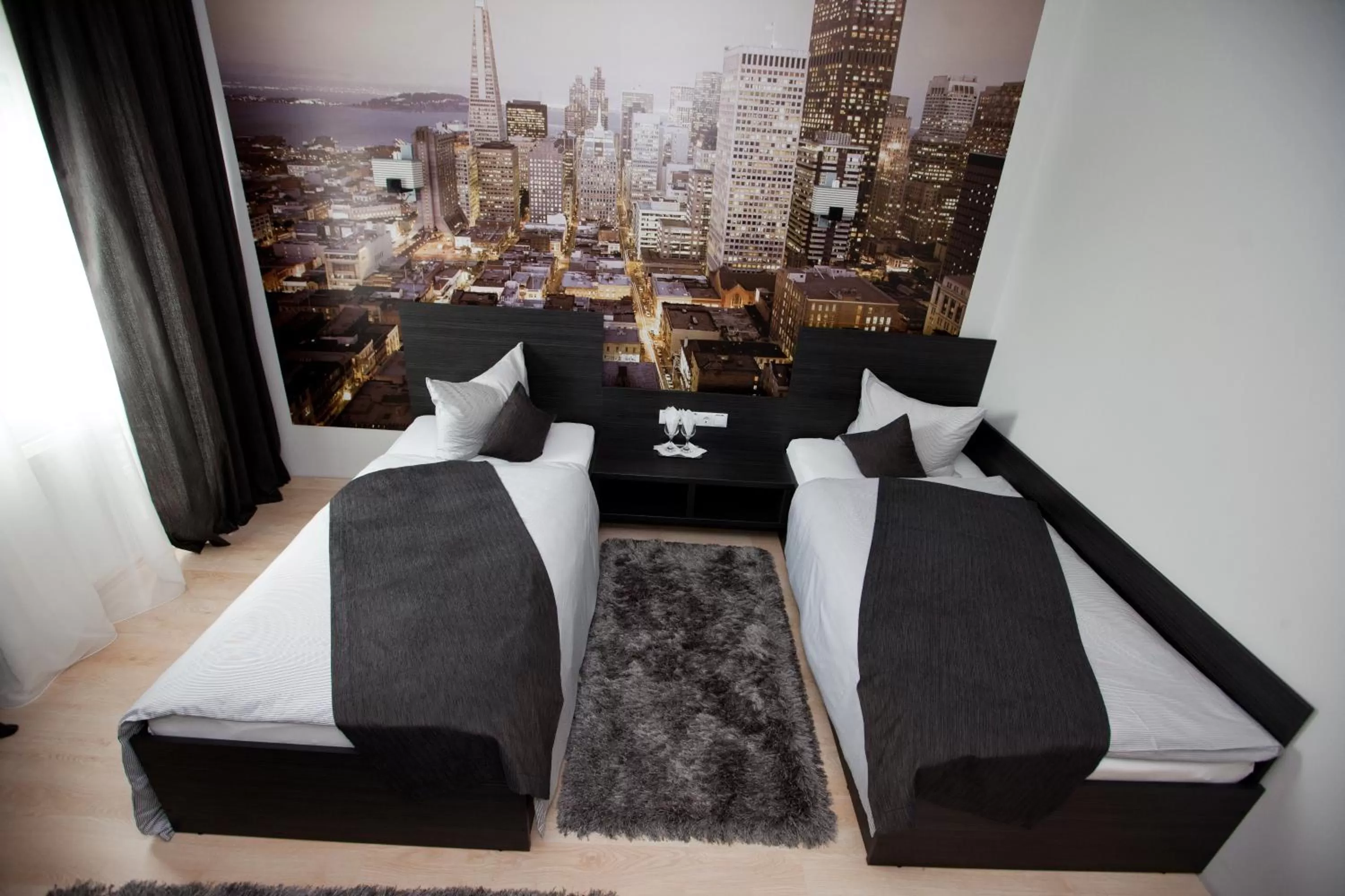 Photo of the whole room, Bed in Hotel Sheriff