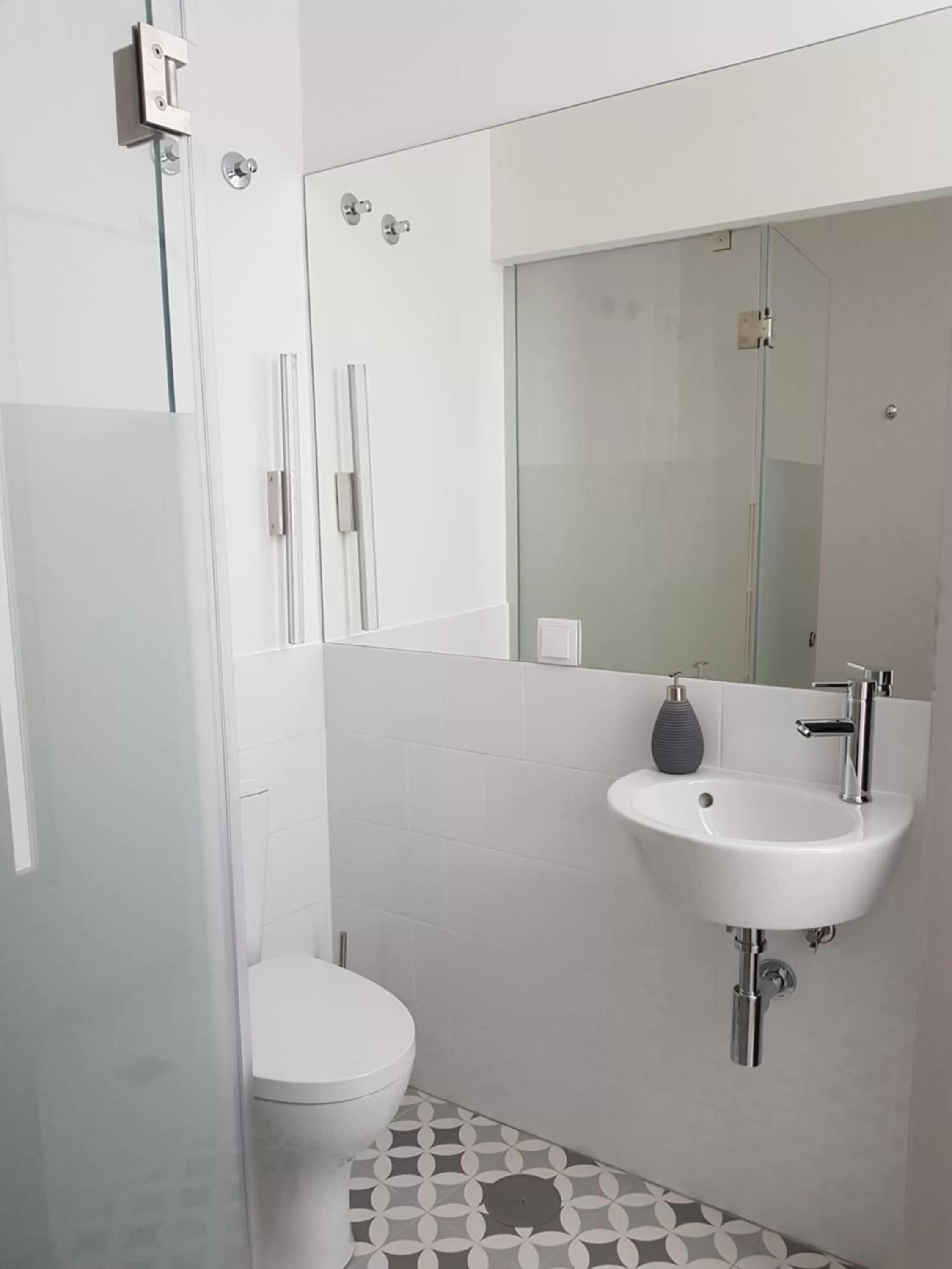 Shower in Cool Guest House