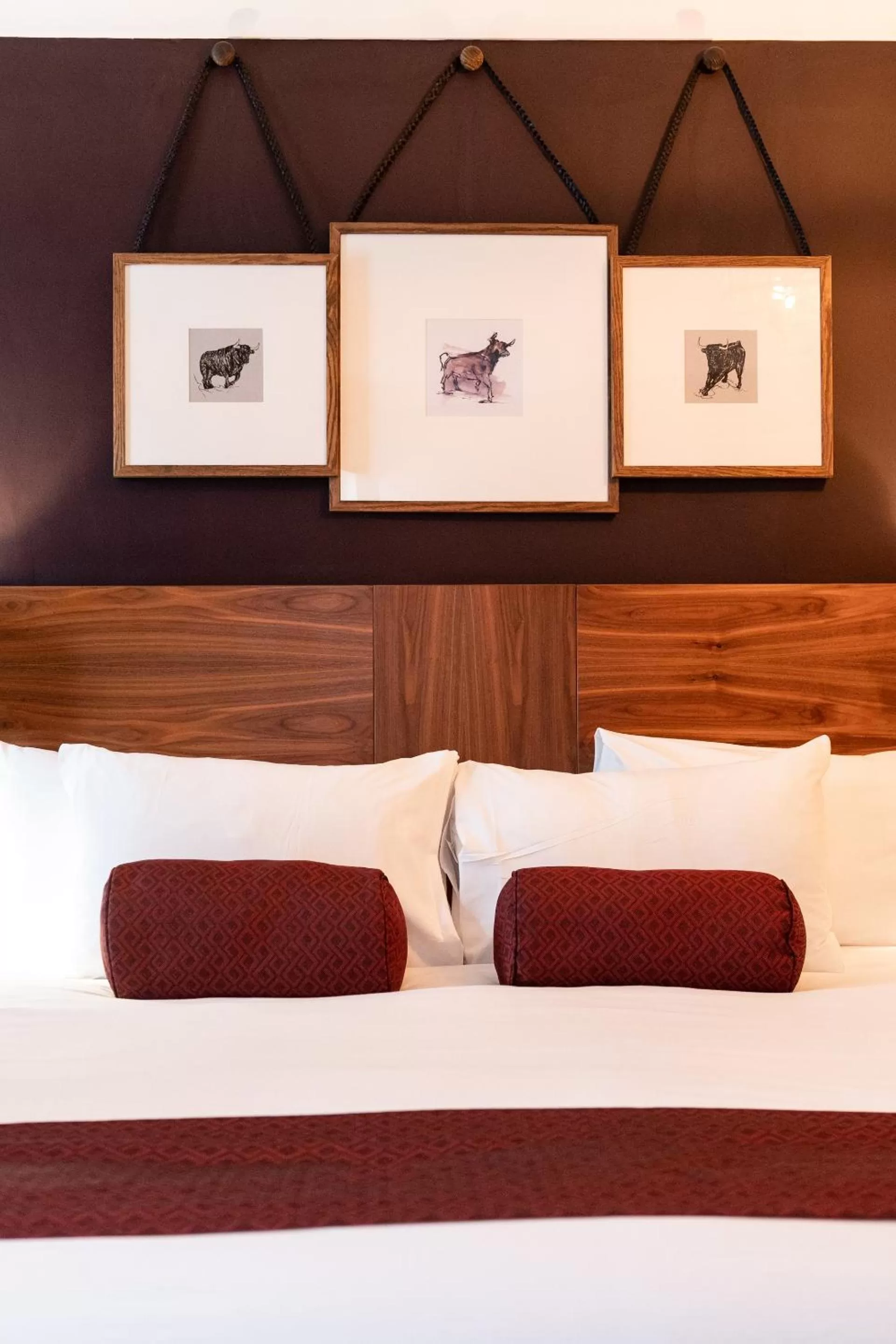 Bed in Miller & Carter Brighton by Innkeeper's Collection