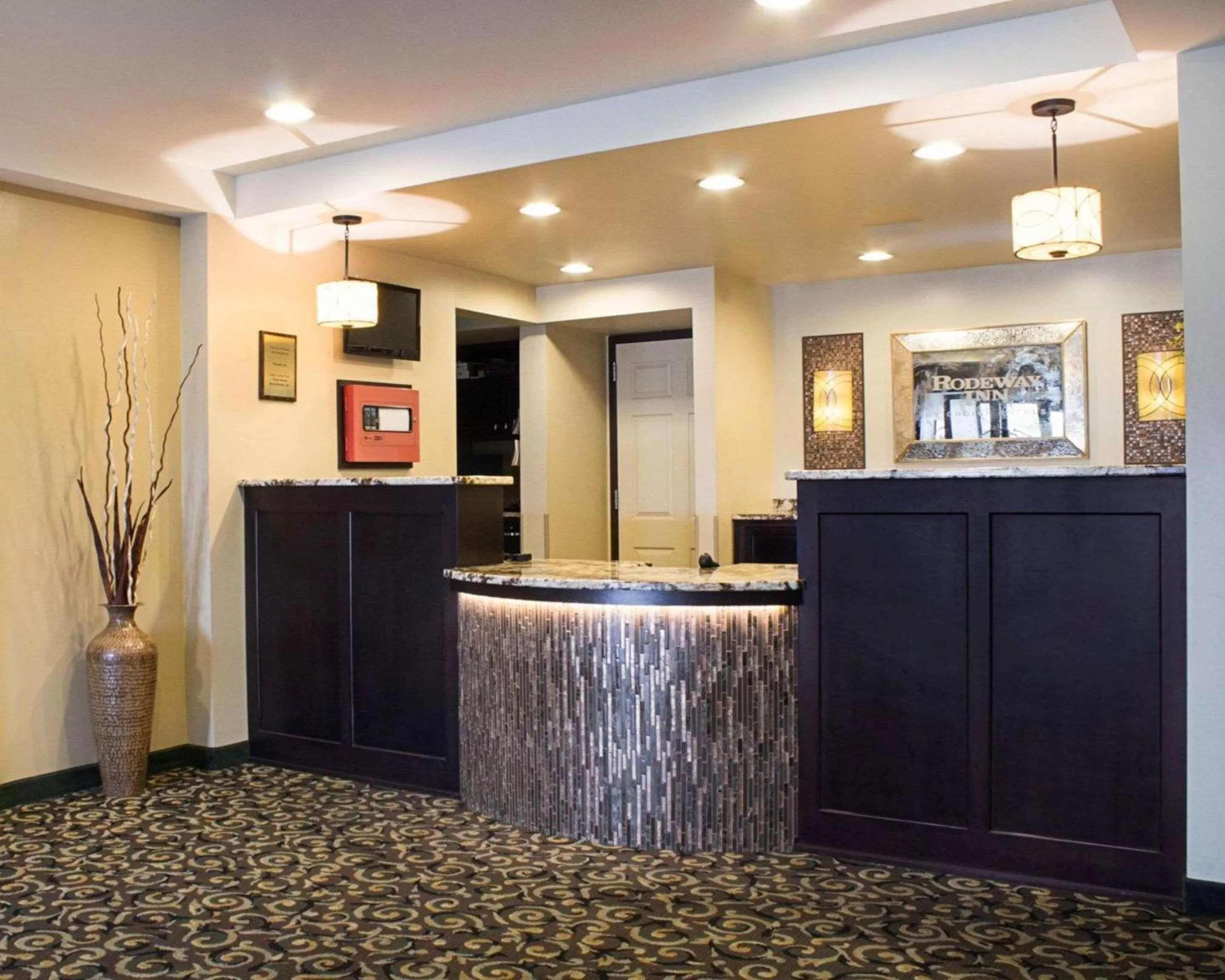 Lobby or reception in Rodeway Inn Columbia Mall Loop