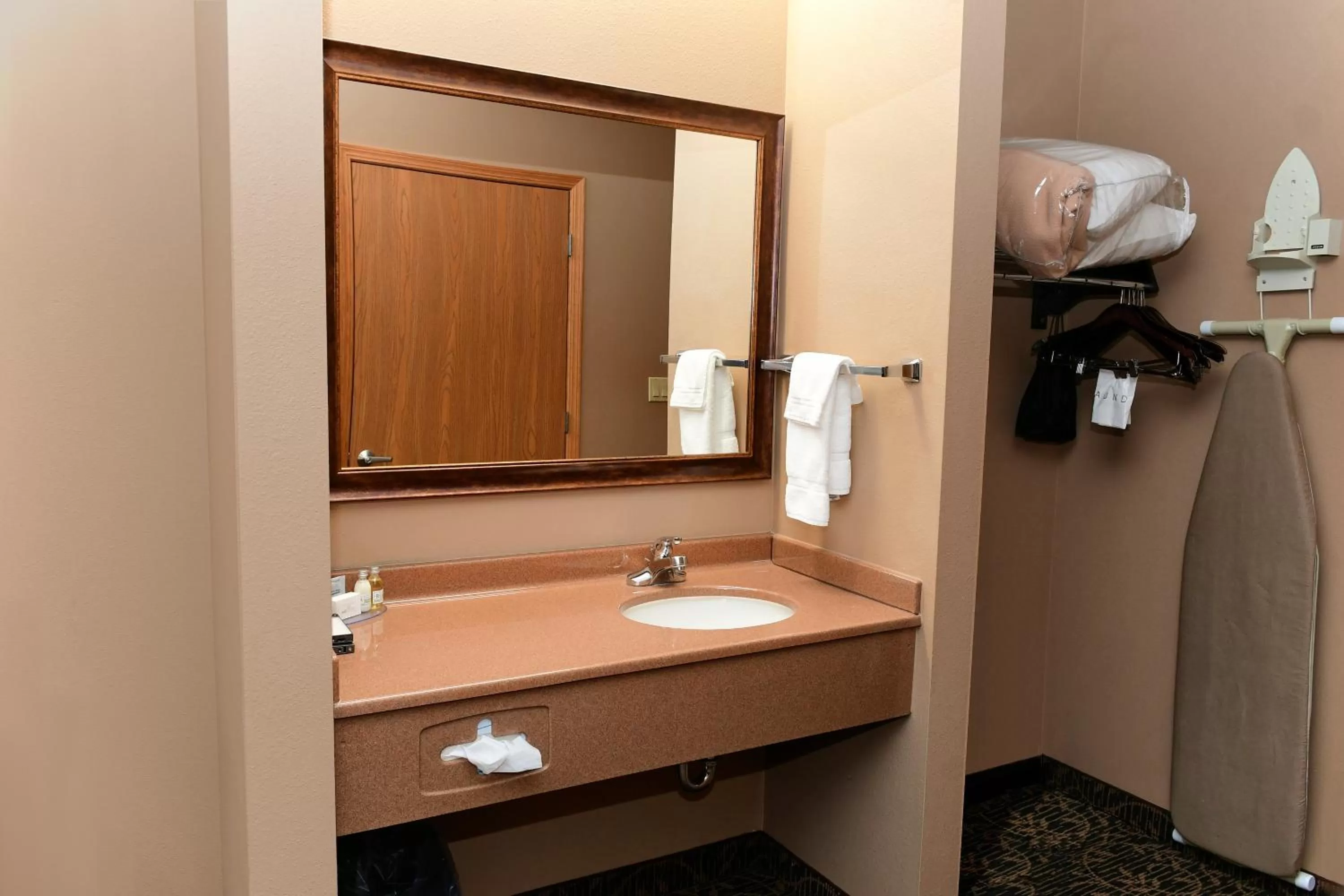 Bathroom in Cobblestone Inn & Suites - Denison | Majestic Hills