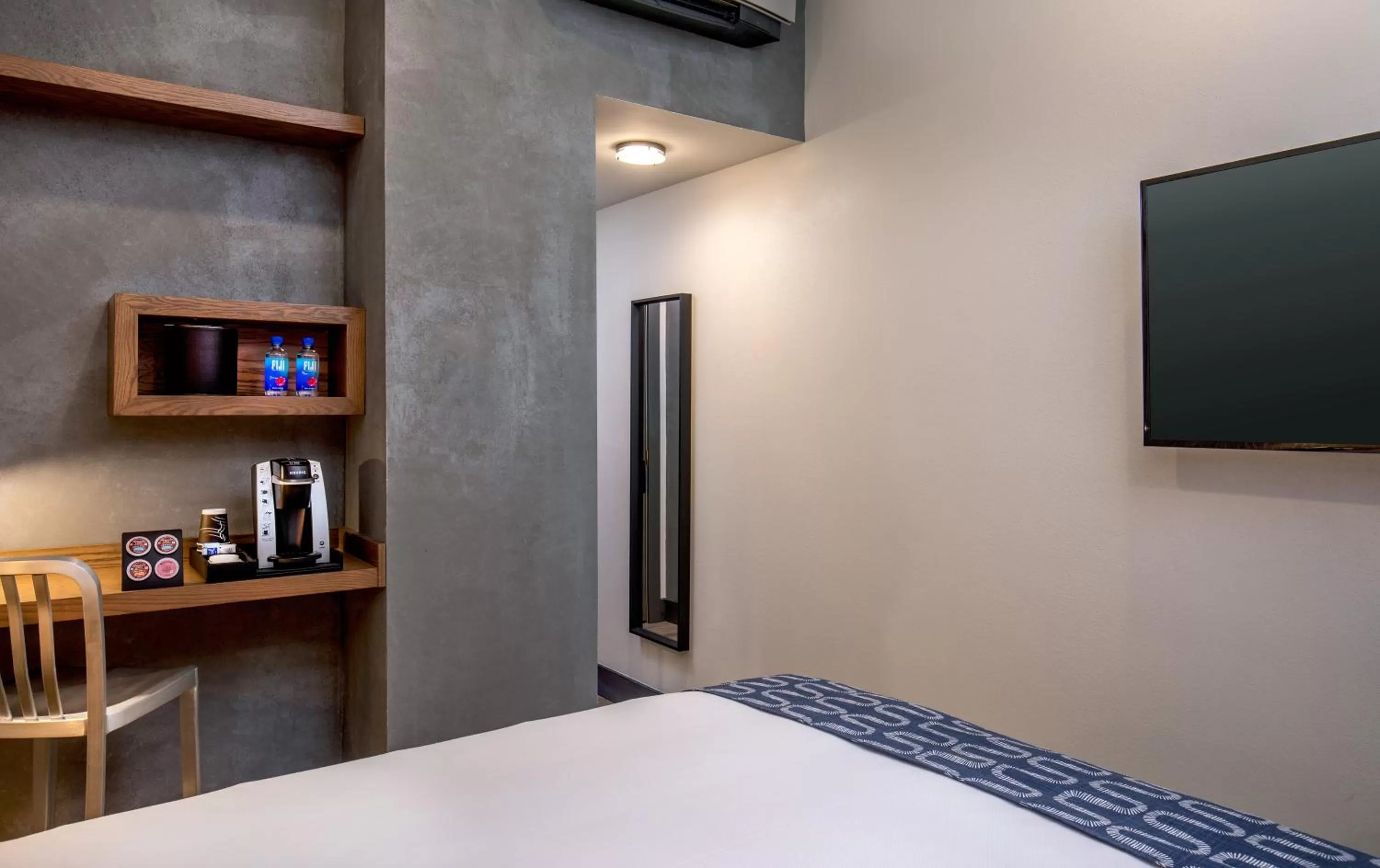 Bedroom, Bed in Hotel 1868