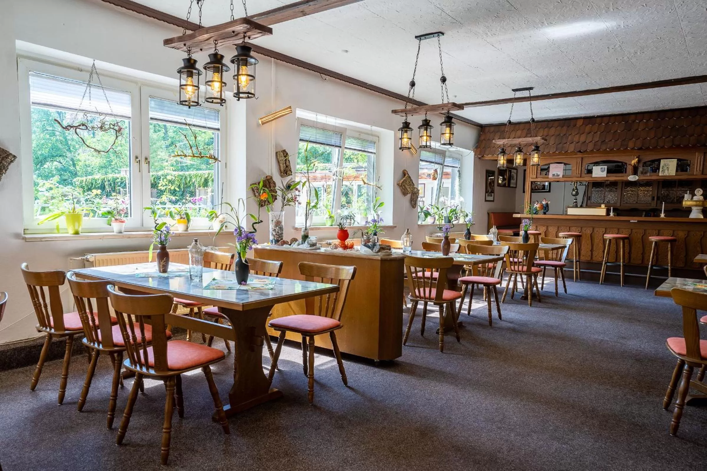 Property building, Restaurant/Places to Eat in Waldgaststätte Sennhütte