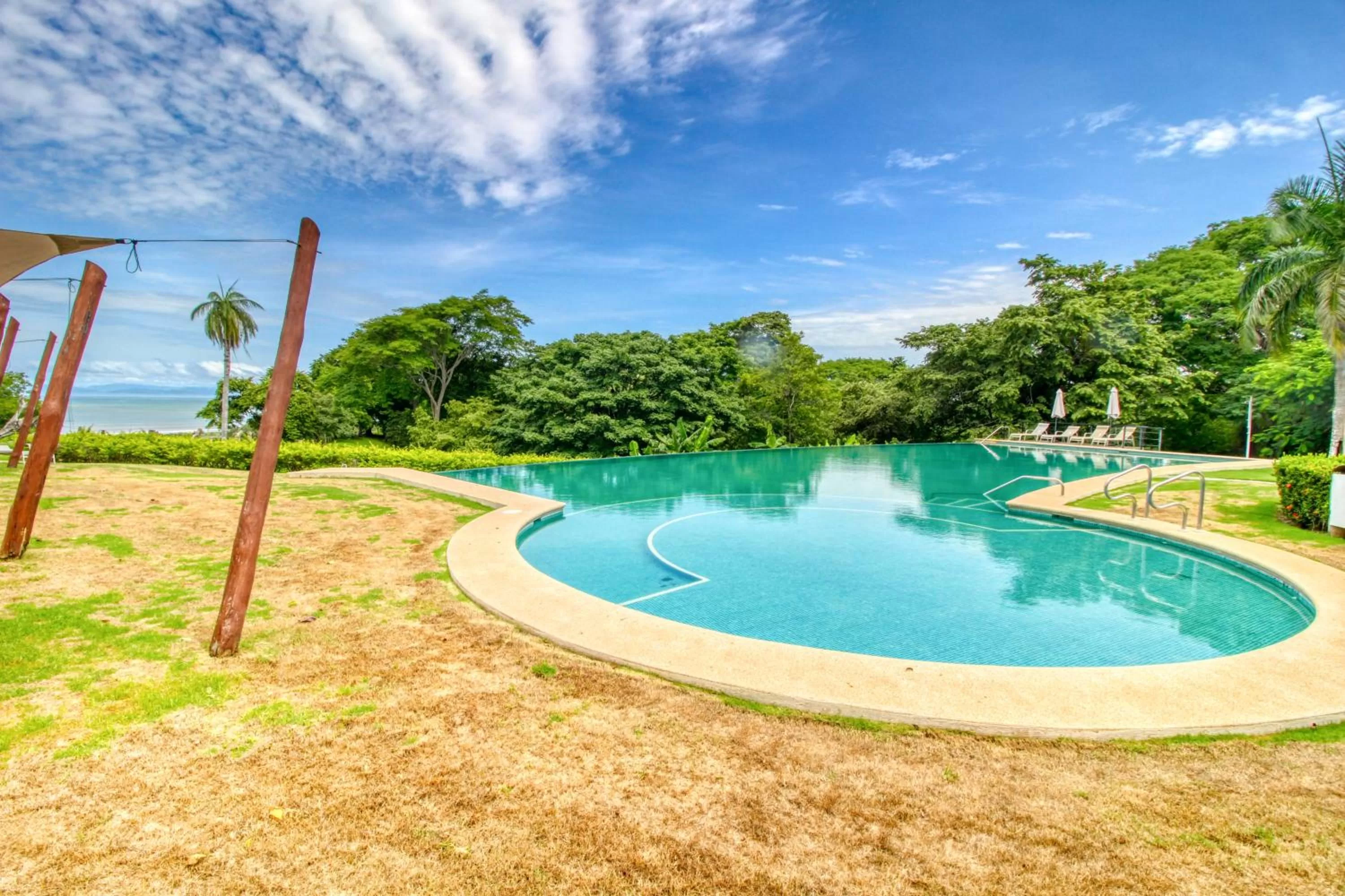 Swimming Pool in Nativa A14