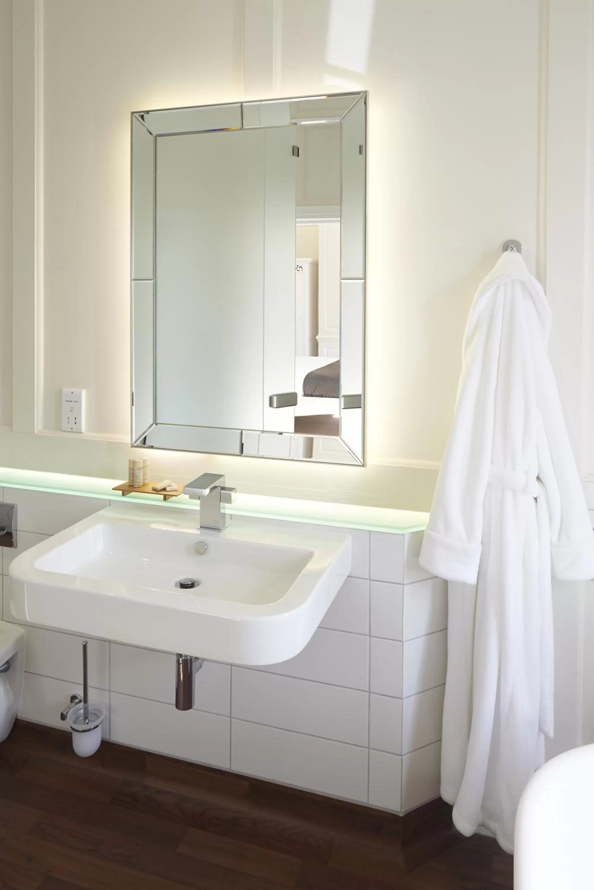 Bathroom in The Bell Inn Hotel