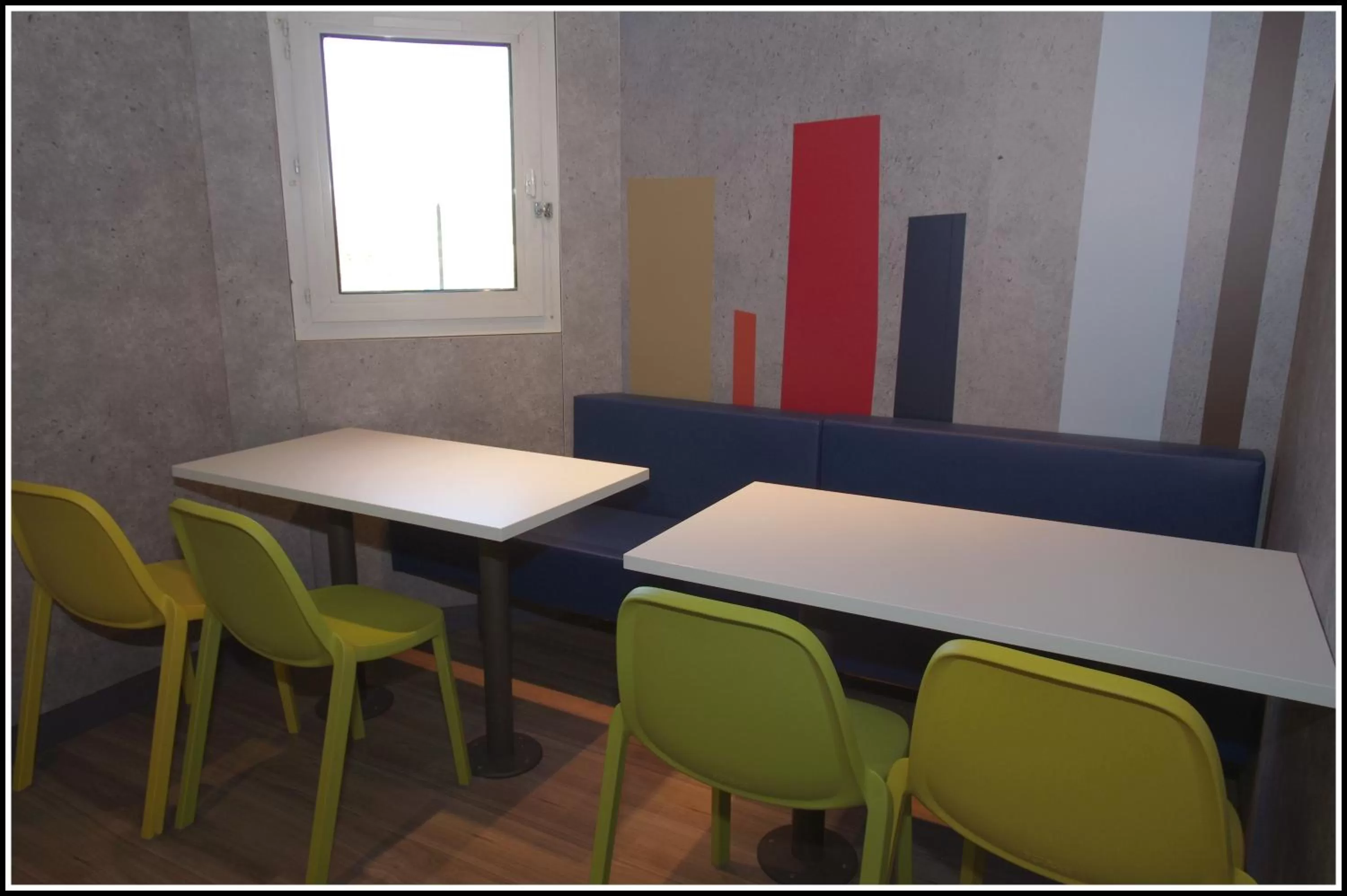Restaurant/places to eat in ibis budget Lyon Sud St Genis Laval
