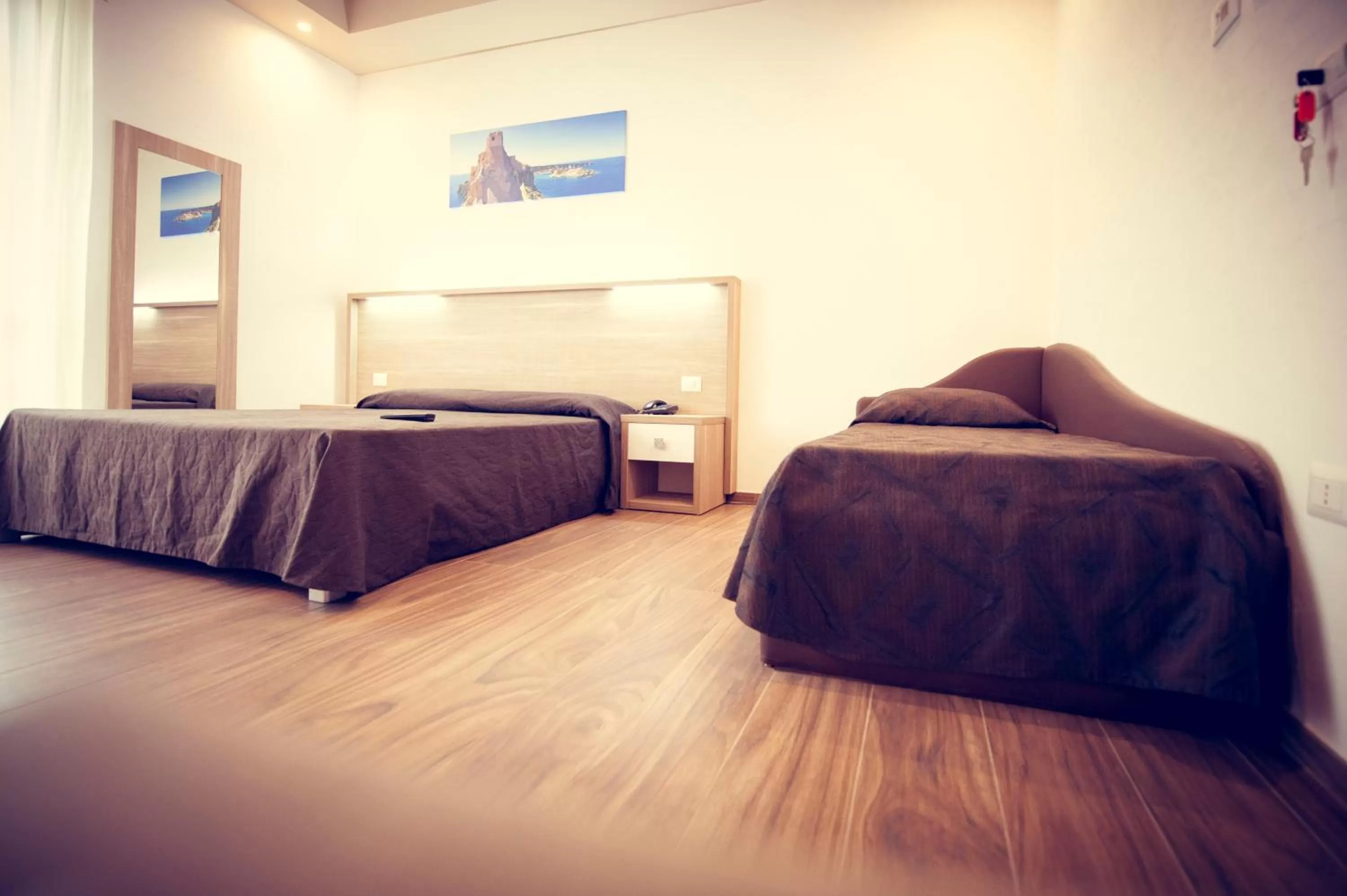 Photo of the whole room, Bed in Hotel Fini