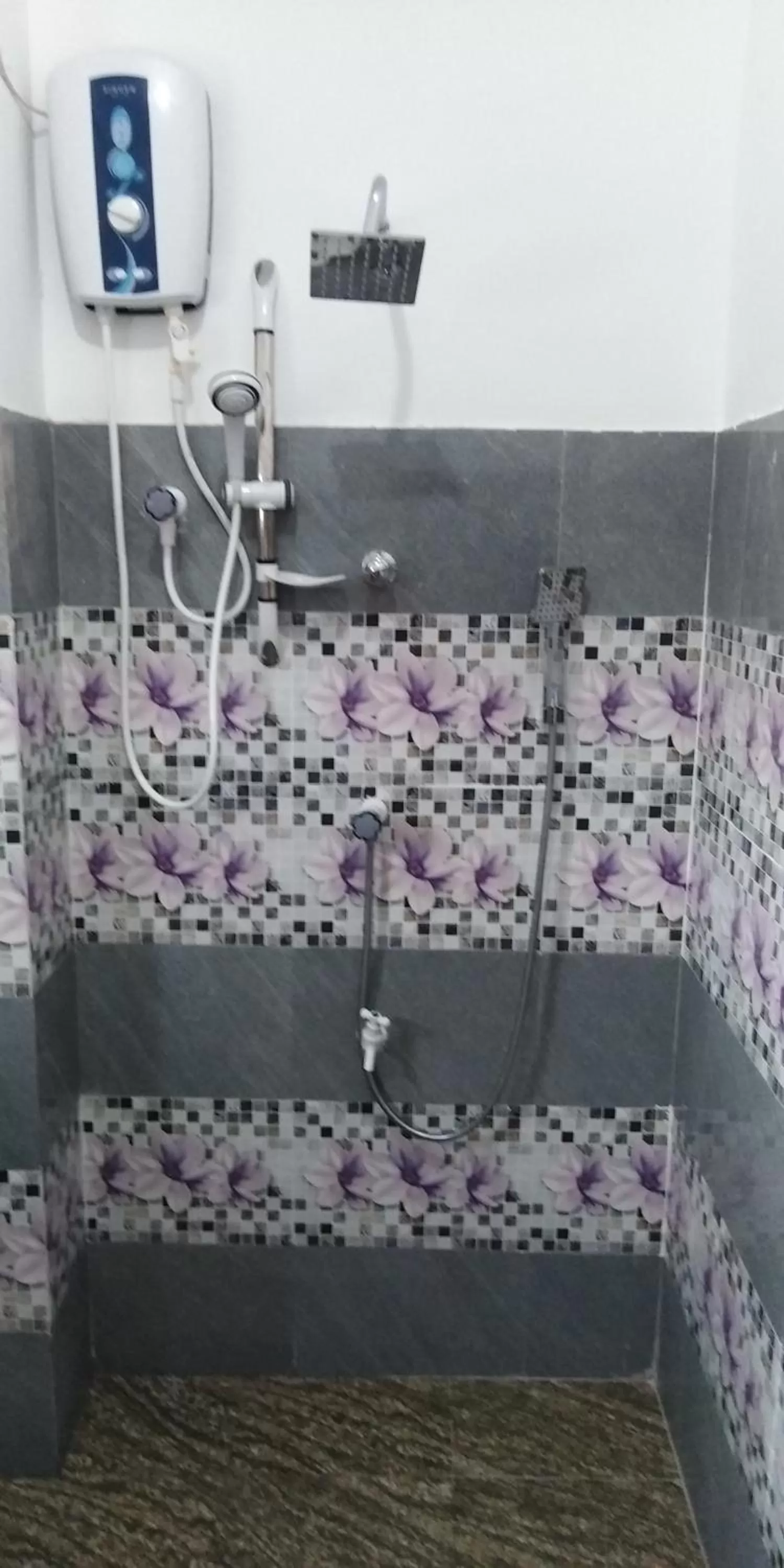 Bathroom in Pearl Resort Mirissa