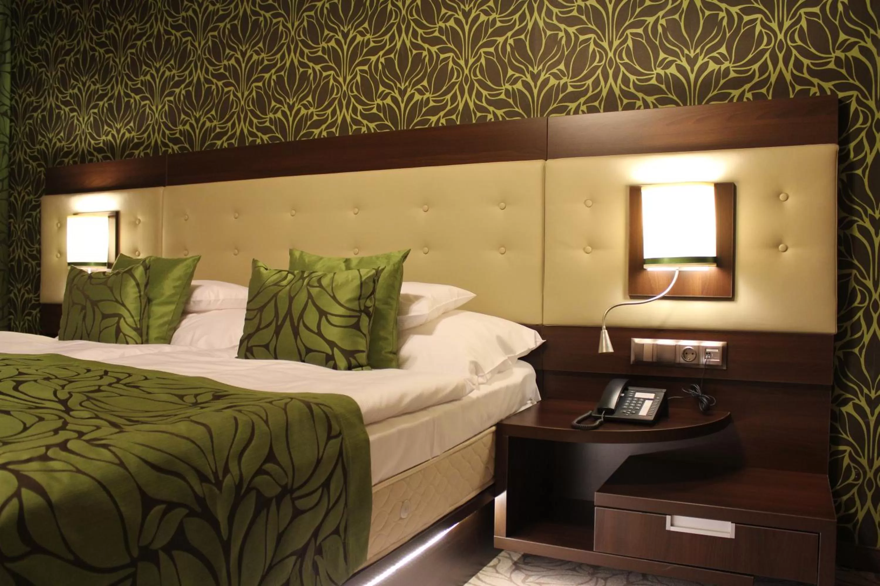 Bedroom, Bed in Hotel Wellamarin