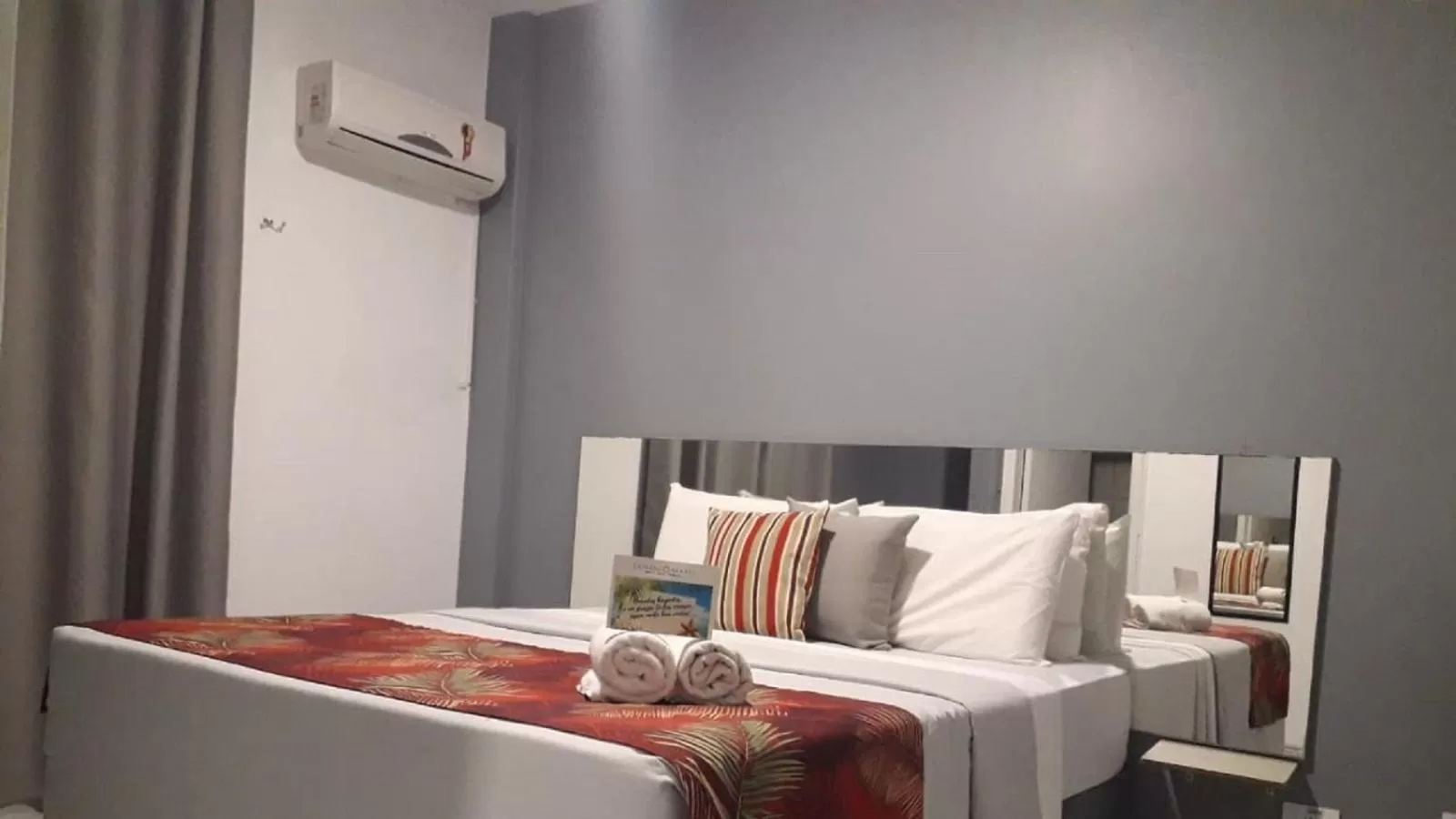 Bed in Costa Maris Beach Hotel Frente Mar