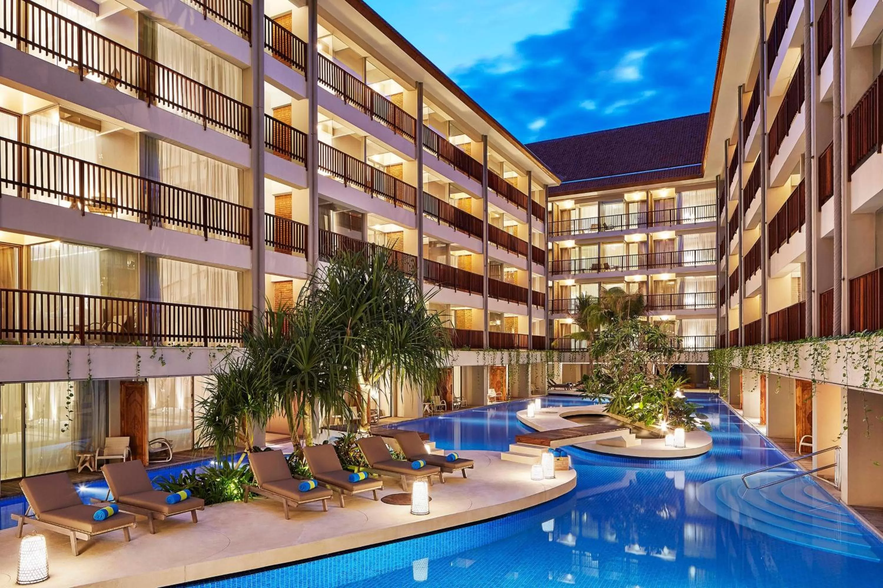 Swimming pool in Four Points by Sheraton Bali, Kuta