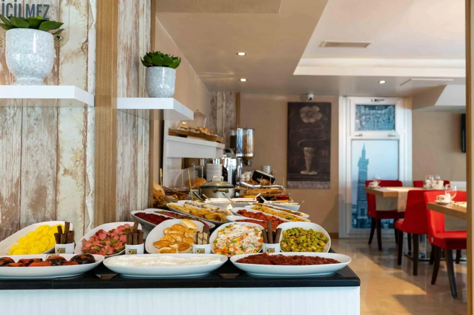 Breakfast in Dies Hotel