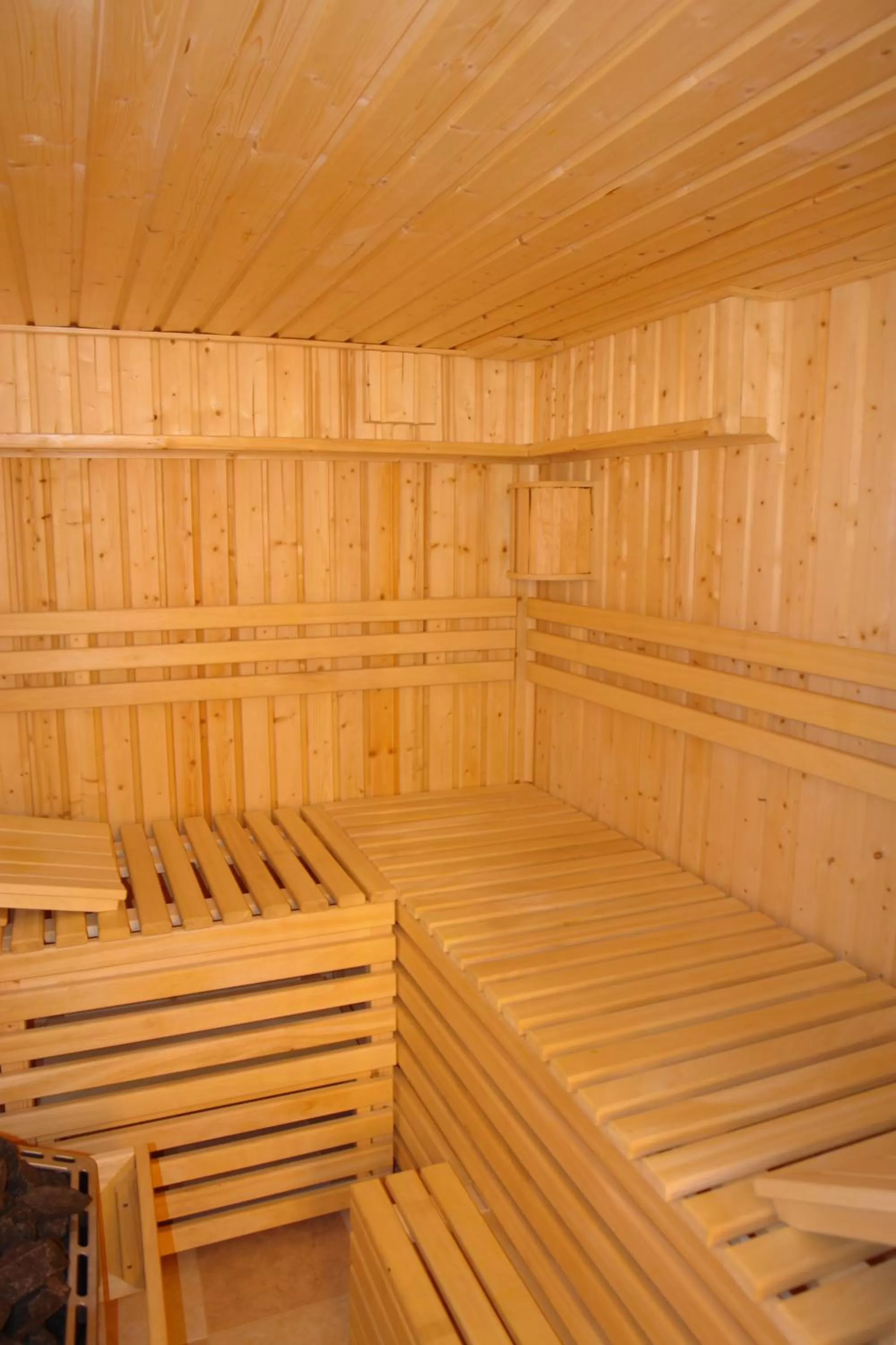 Spa and wellness centre/facilities in Strandhotel zur Promenade