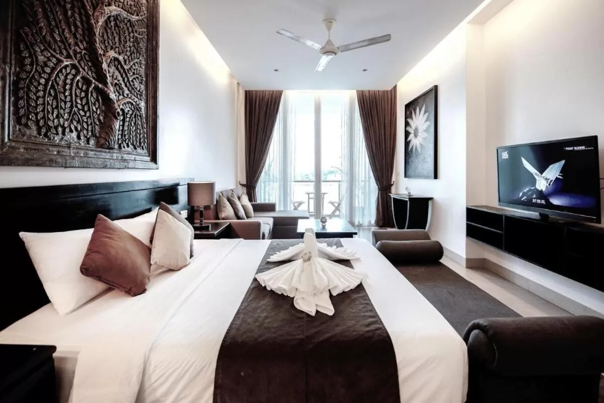 Blue Crystal boutique Hotel