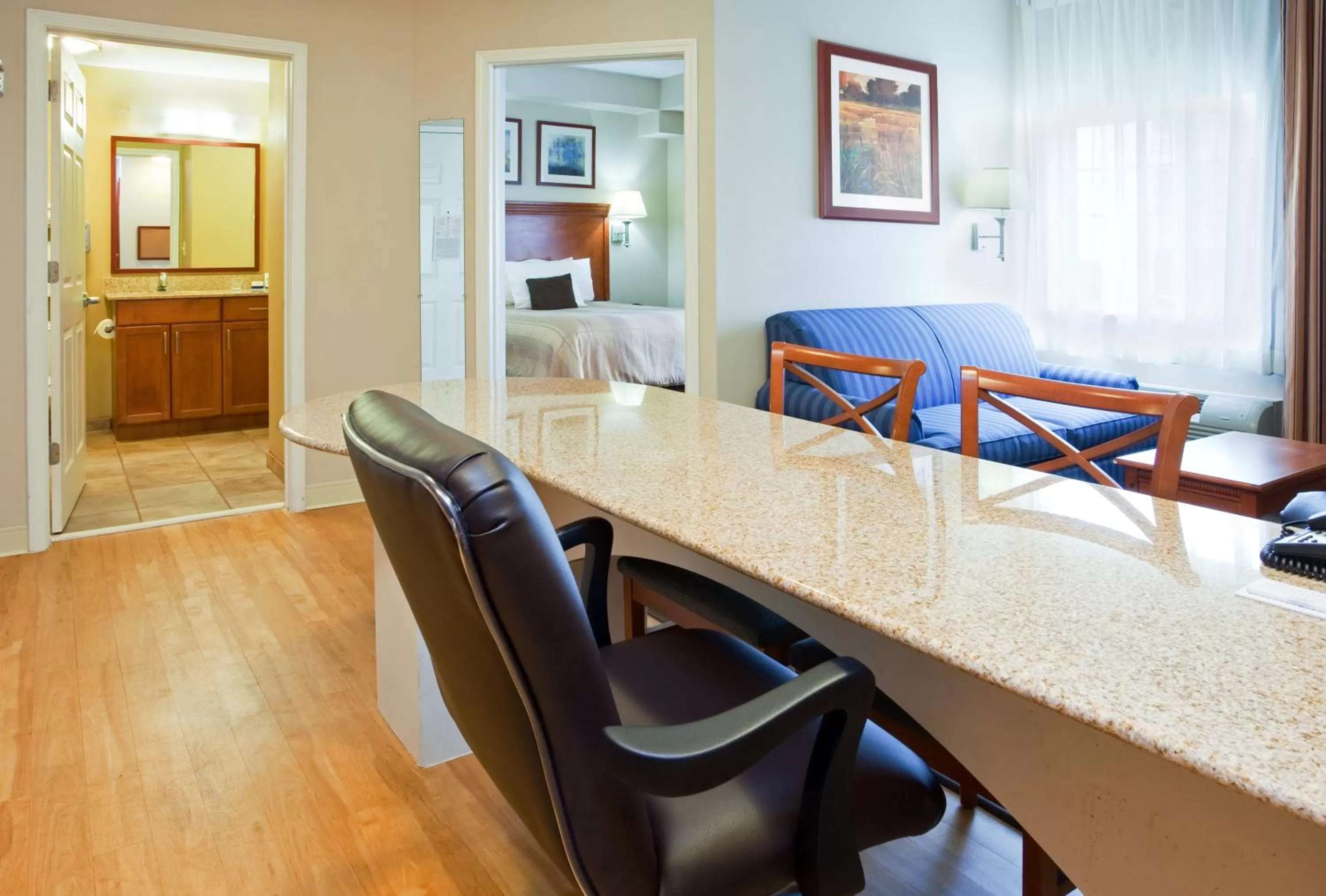 Bedroom in Candlewood Suites Jacksonville by IHG