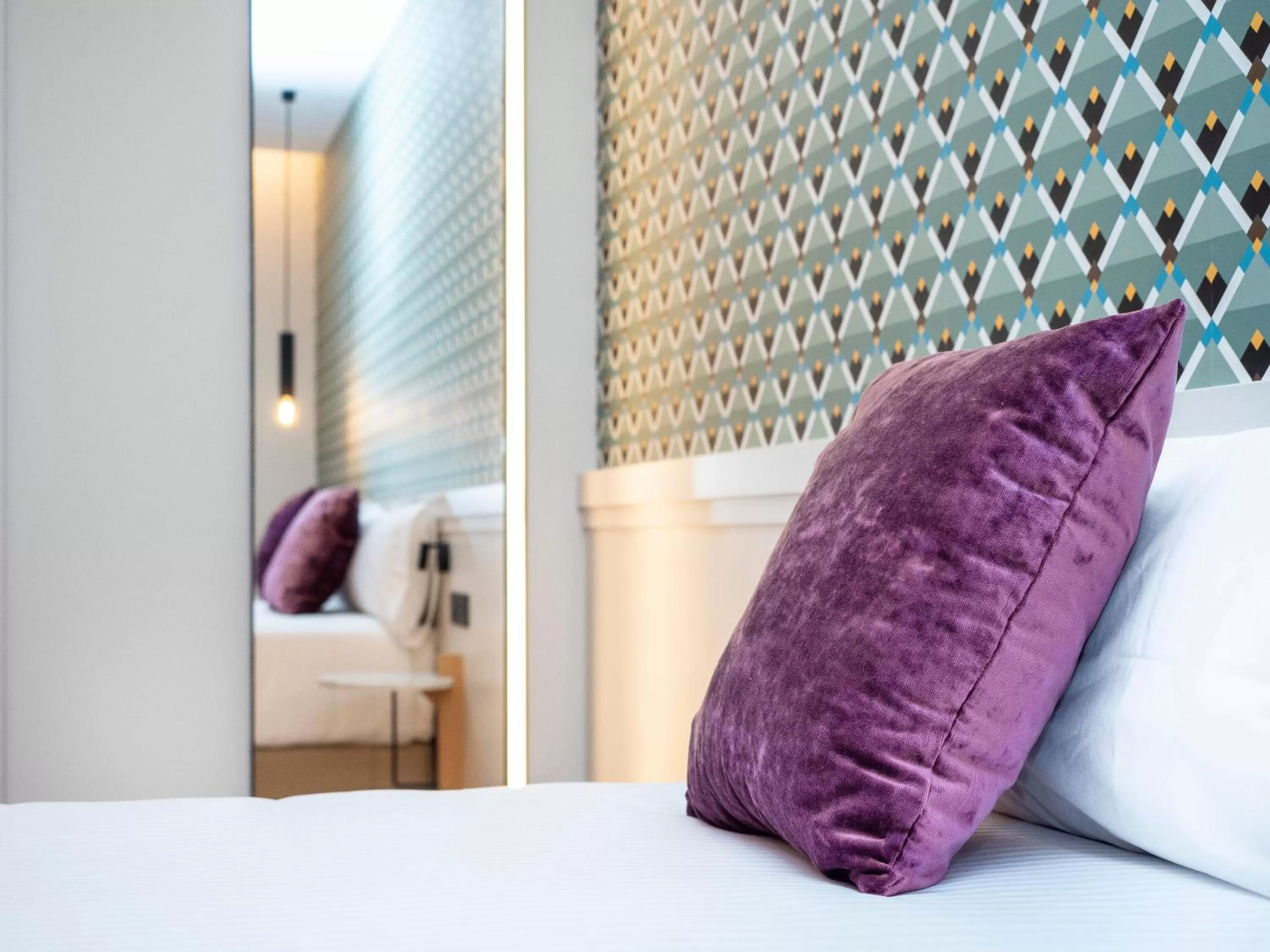 Bed in Arcelon Hotel! New Opening! Nueva apertura 2023!