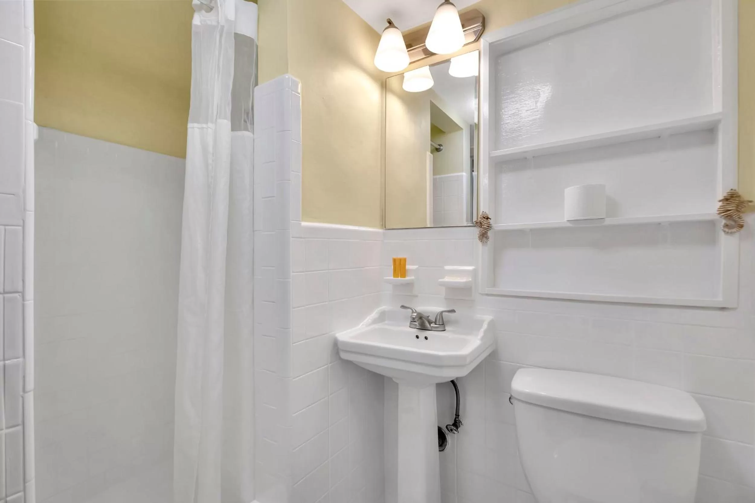 Bathroom in Seahorse Guesthouse