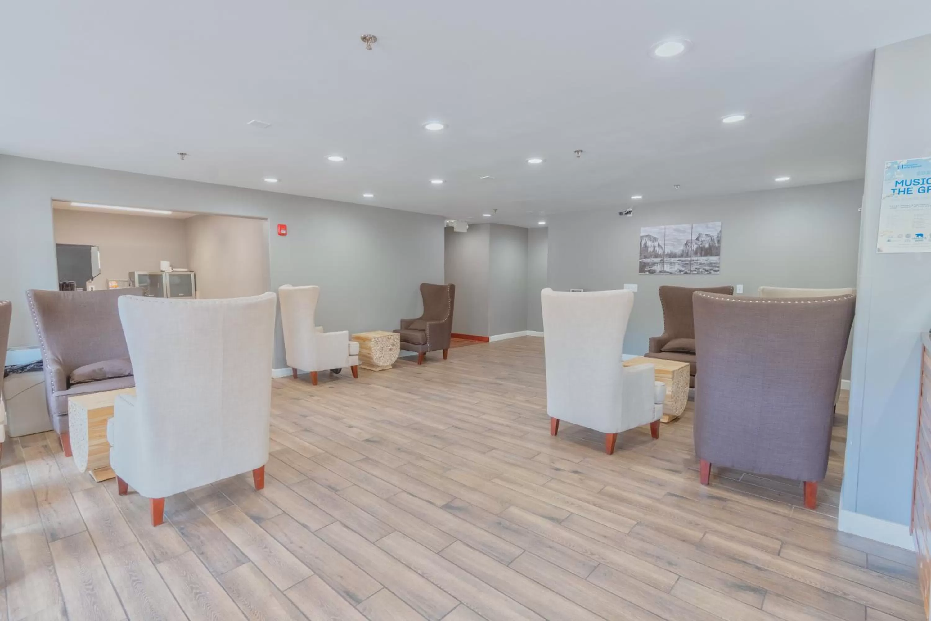 Lobby or reception in The Monarch Inn