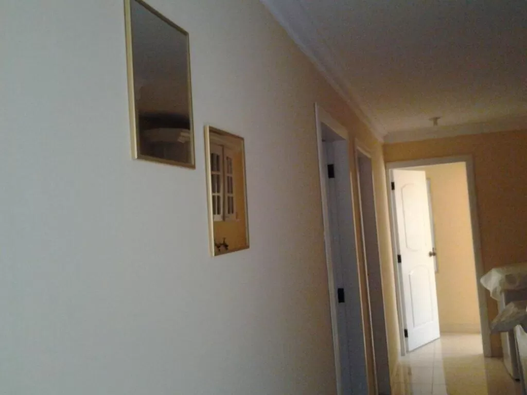 TV/Entertainment Center in Suites La Rosa