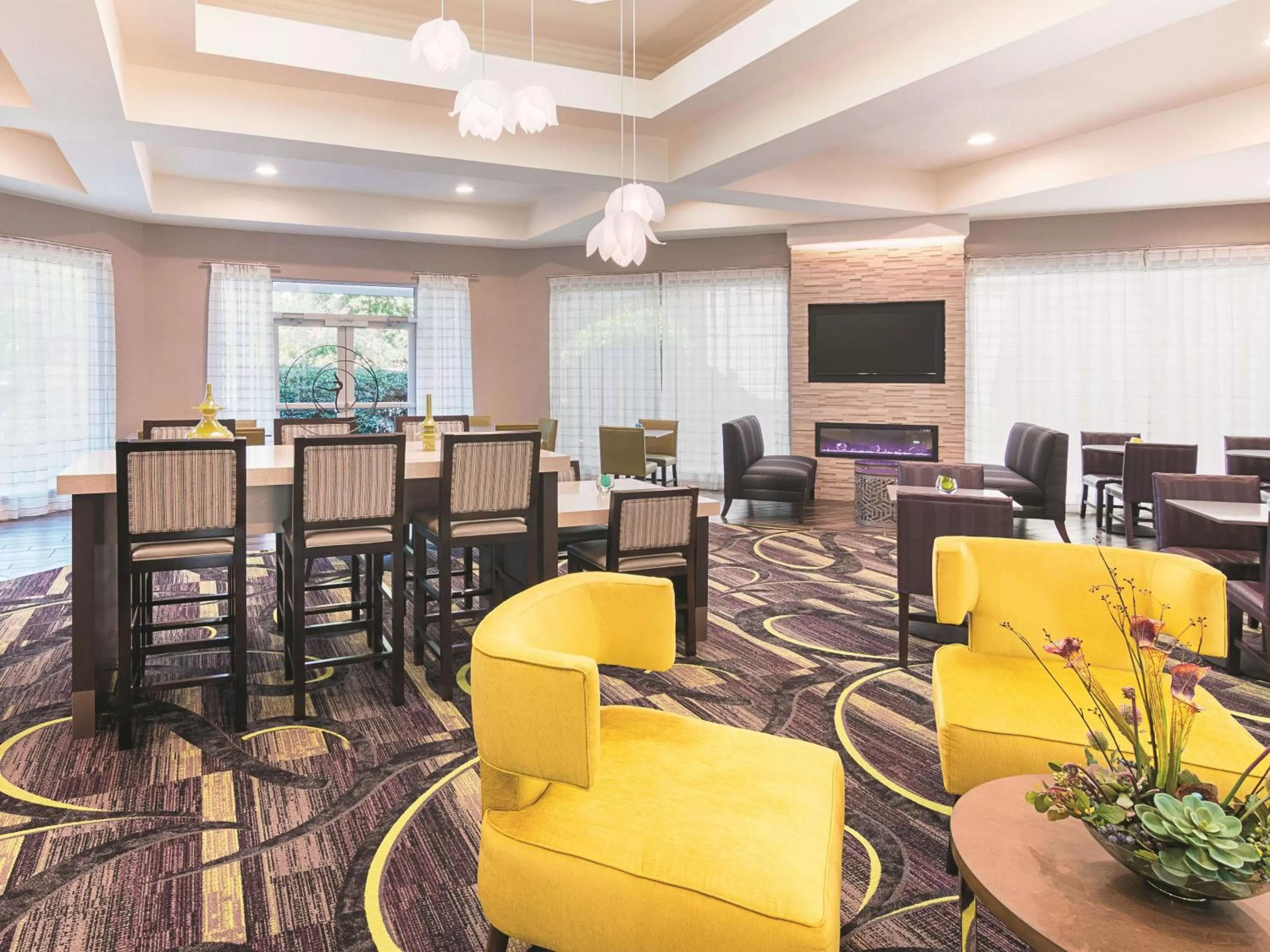 Lobby or reception in La Quinta by Wyndham Atlanta Conyers