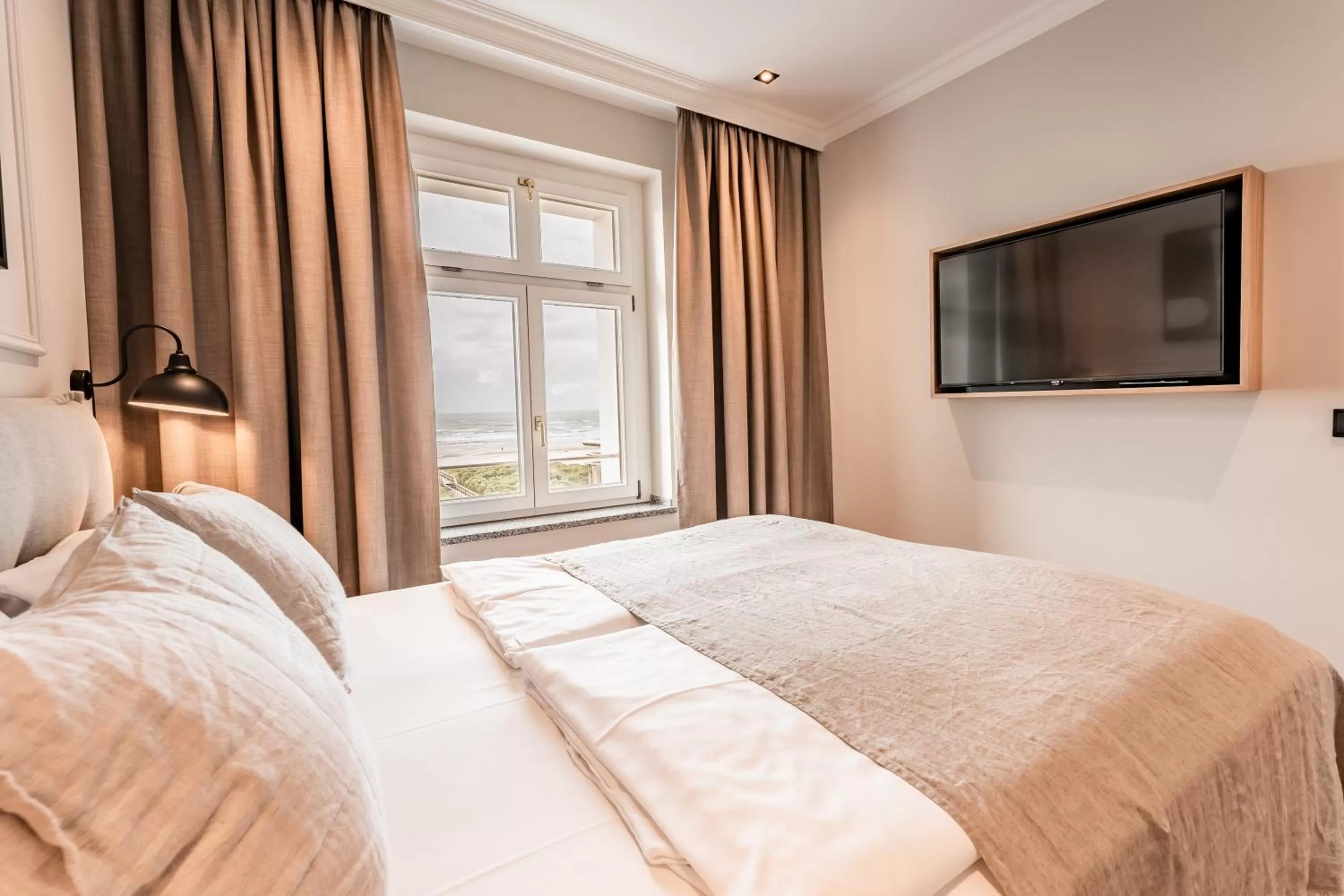 Bed in Strandhotel Kurhaus Juist