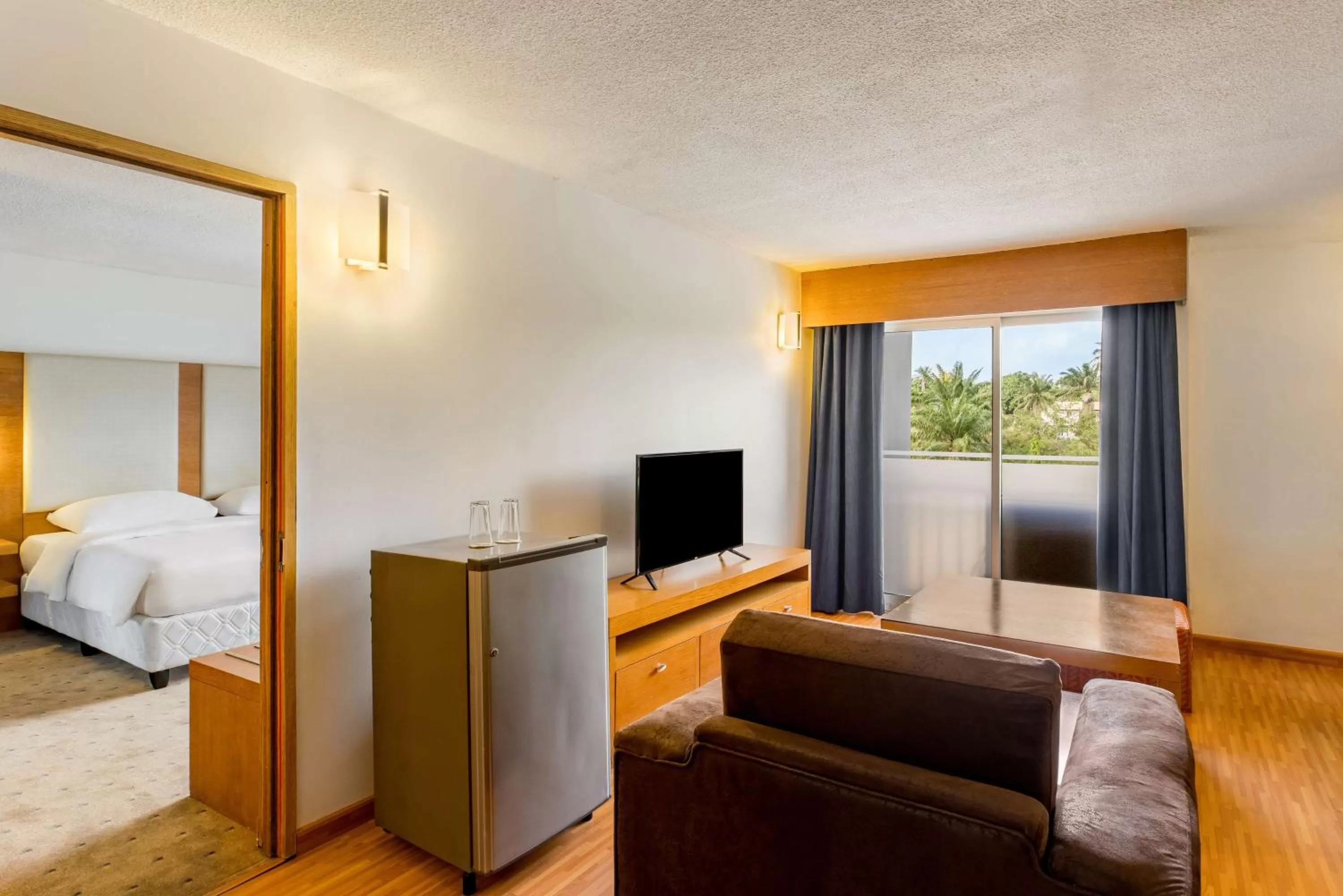 Photo of the whole room, Bed in Park Inn by Radisson Abeokuta