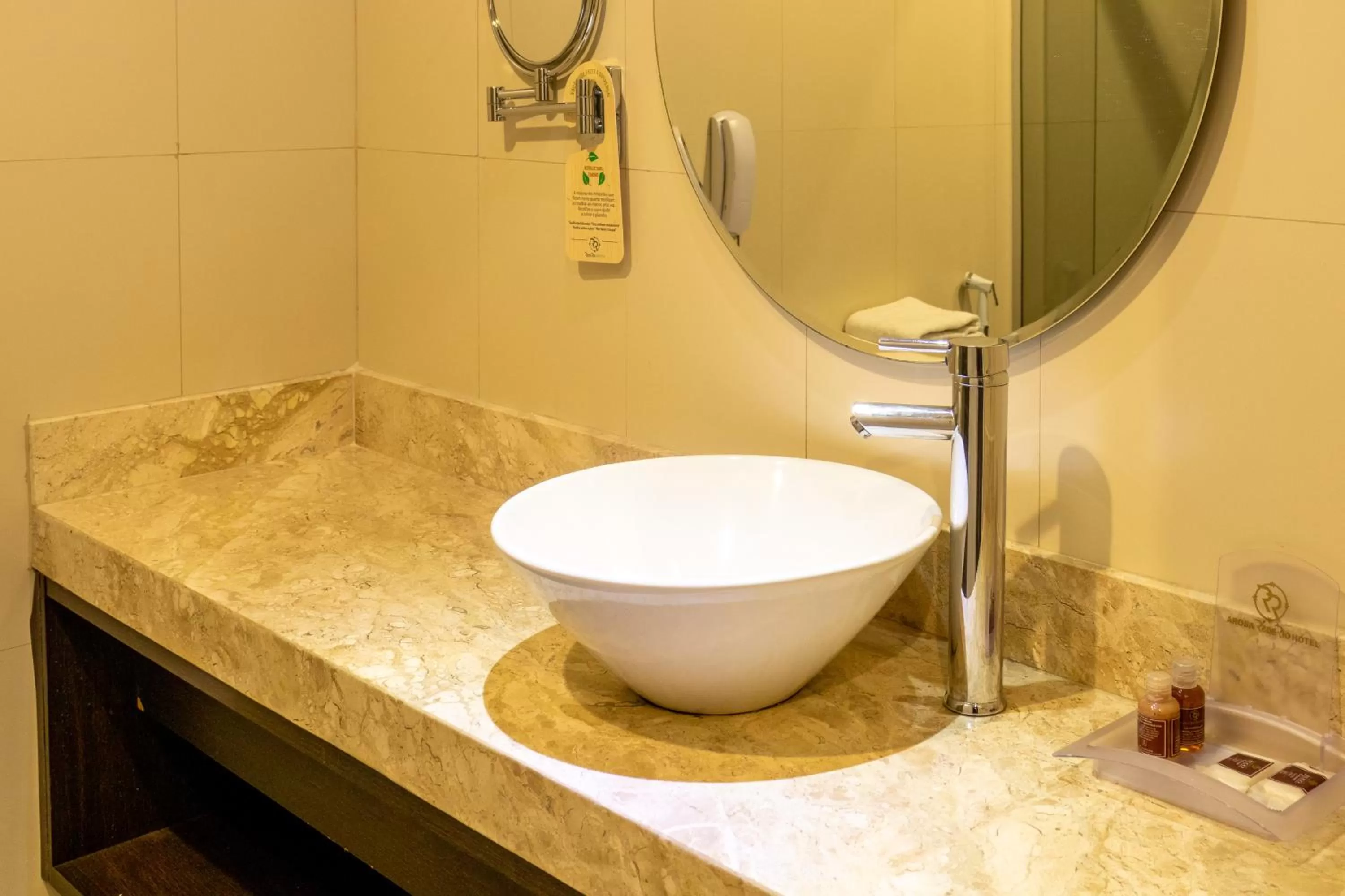 Bathroom in Arosa Rio Hotel