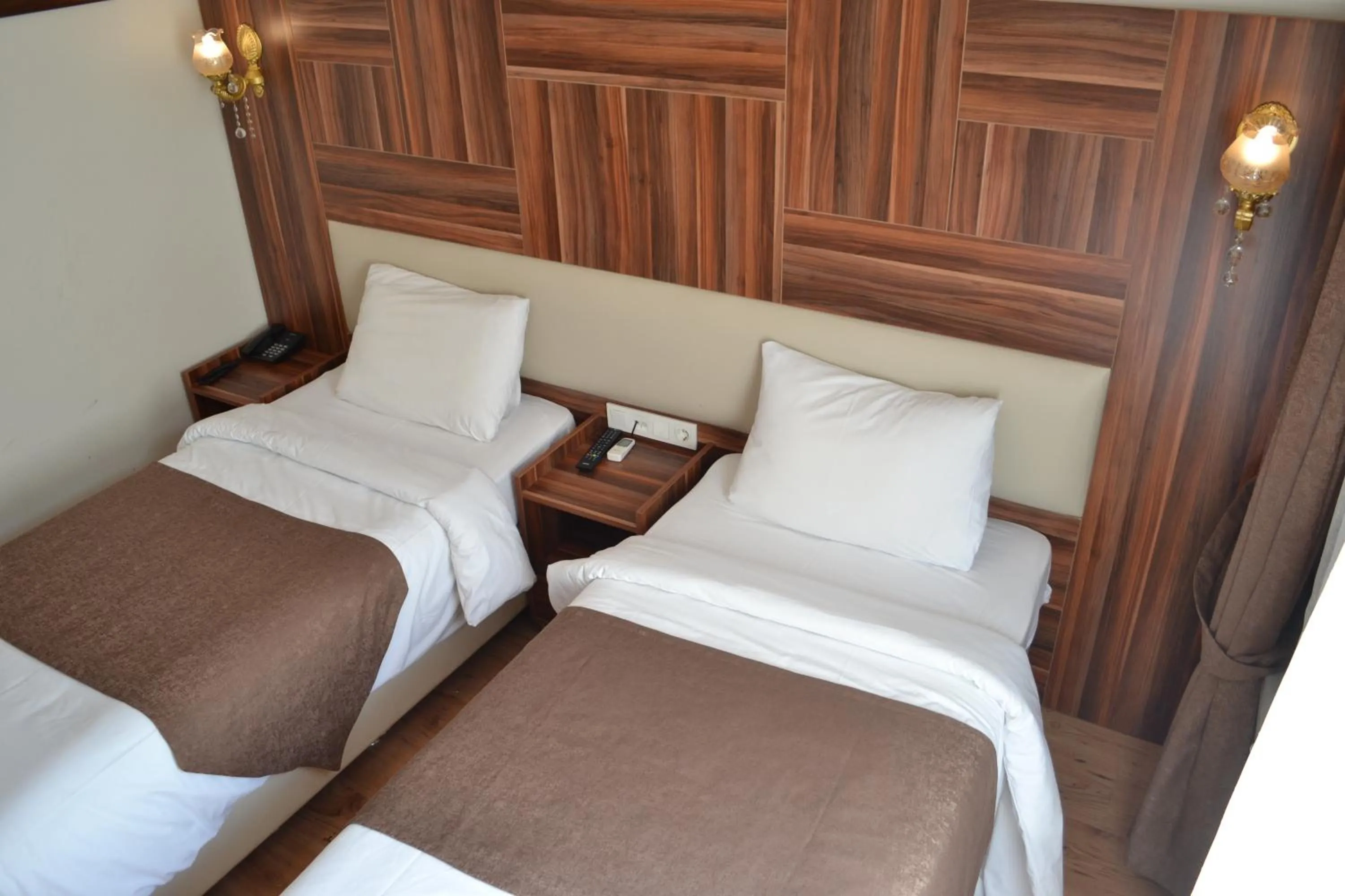 Bedroom, Bed in New Fatih Hotel