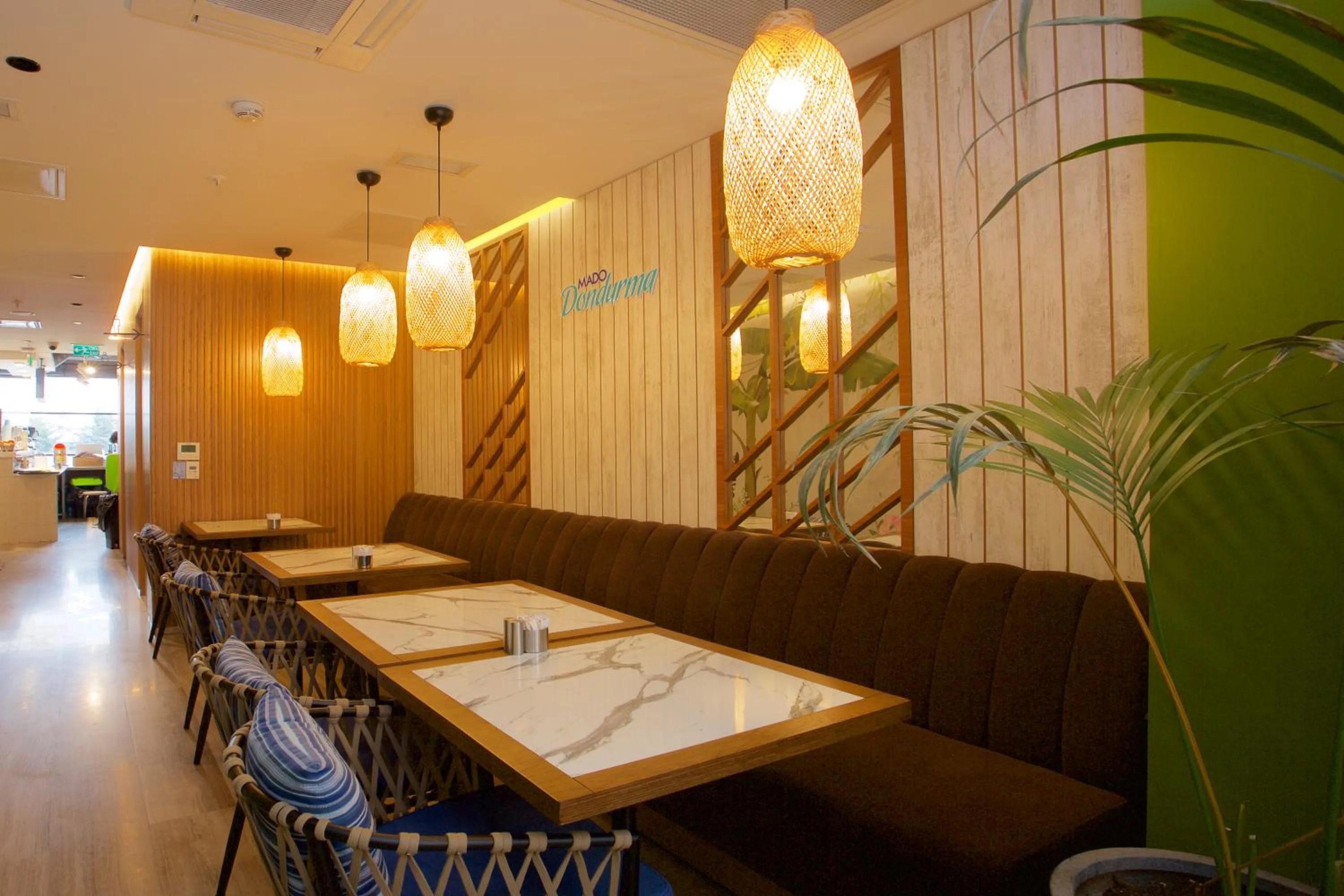 Restaurant/places to eat in Dosso Dossi Hotels Yenikapı