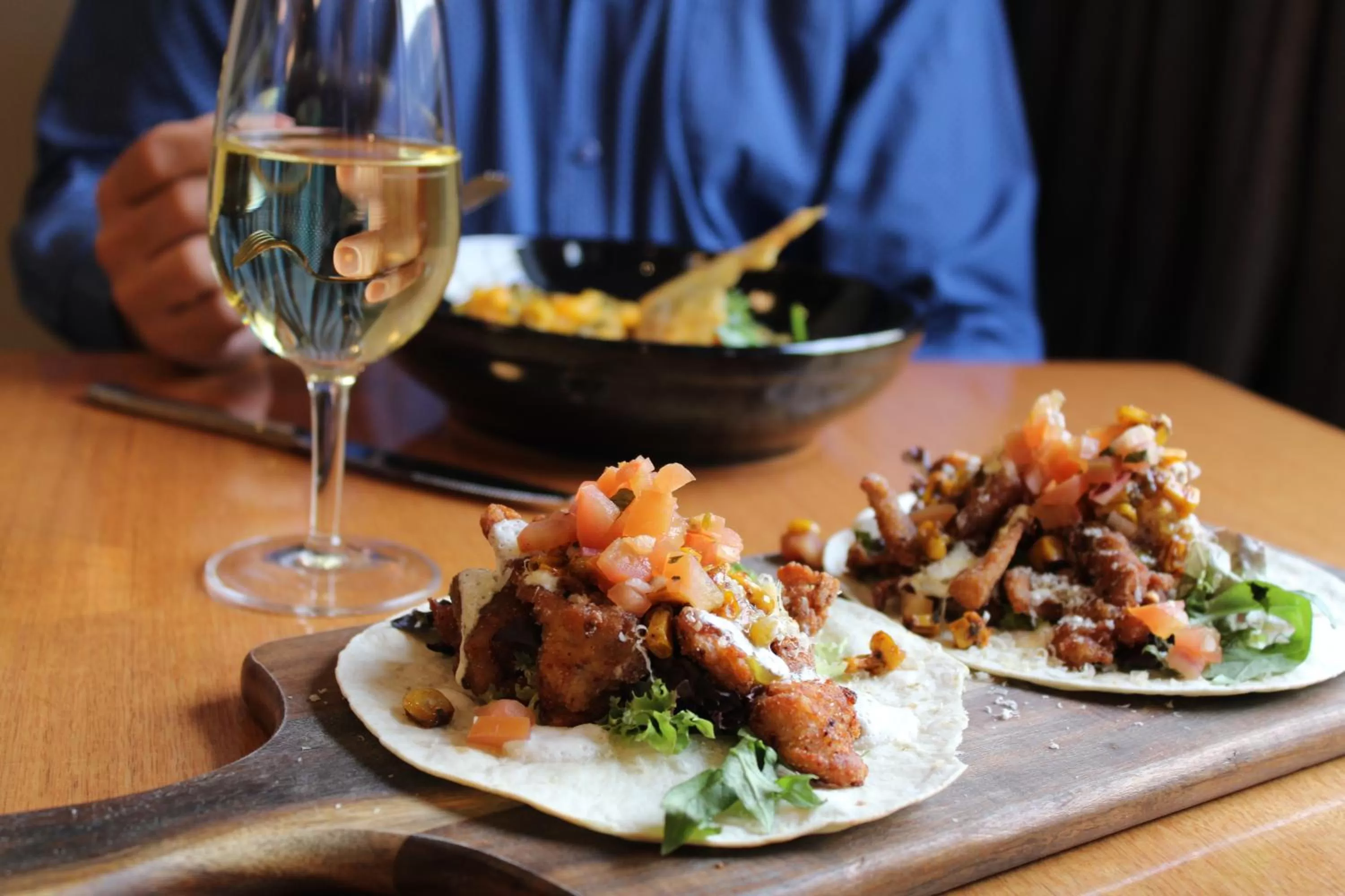 Restaurant/places to eat in The Old Woolstore Apartment Hotel