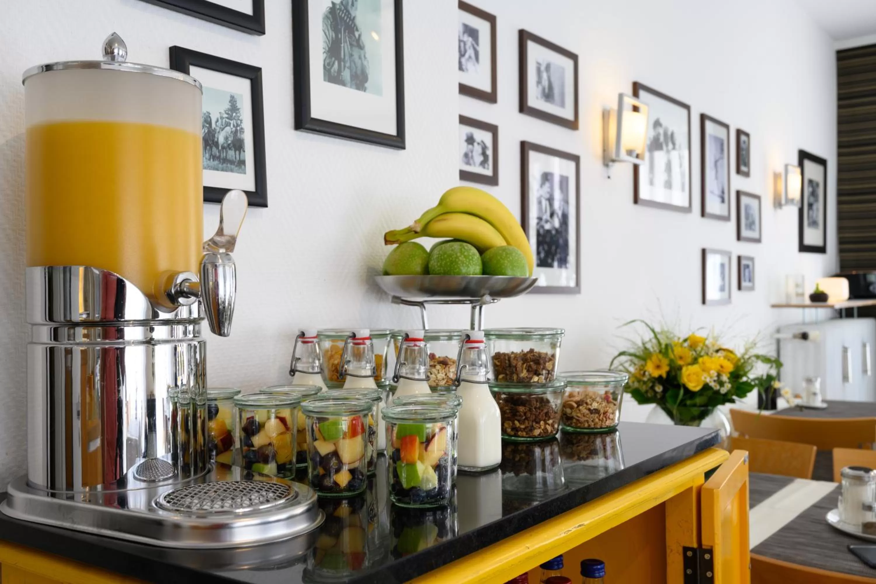 Coffee/tea facilities in Hotel Heymann