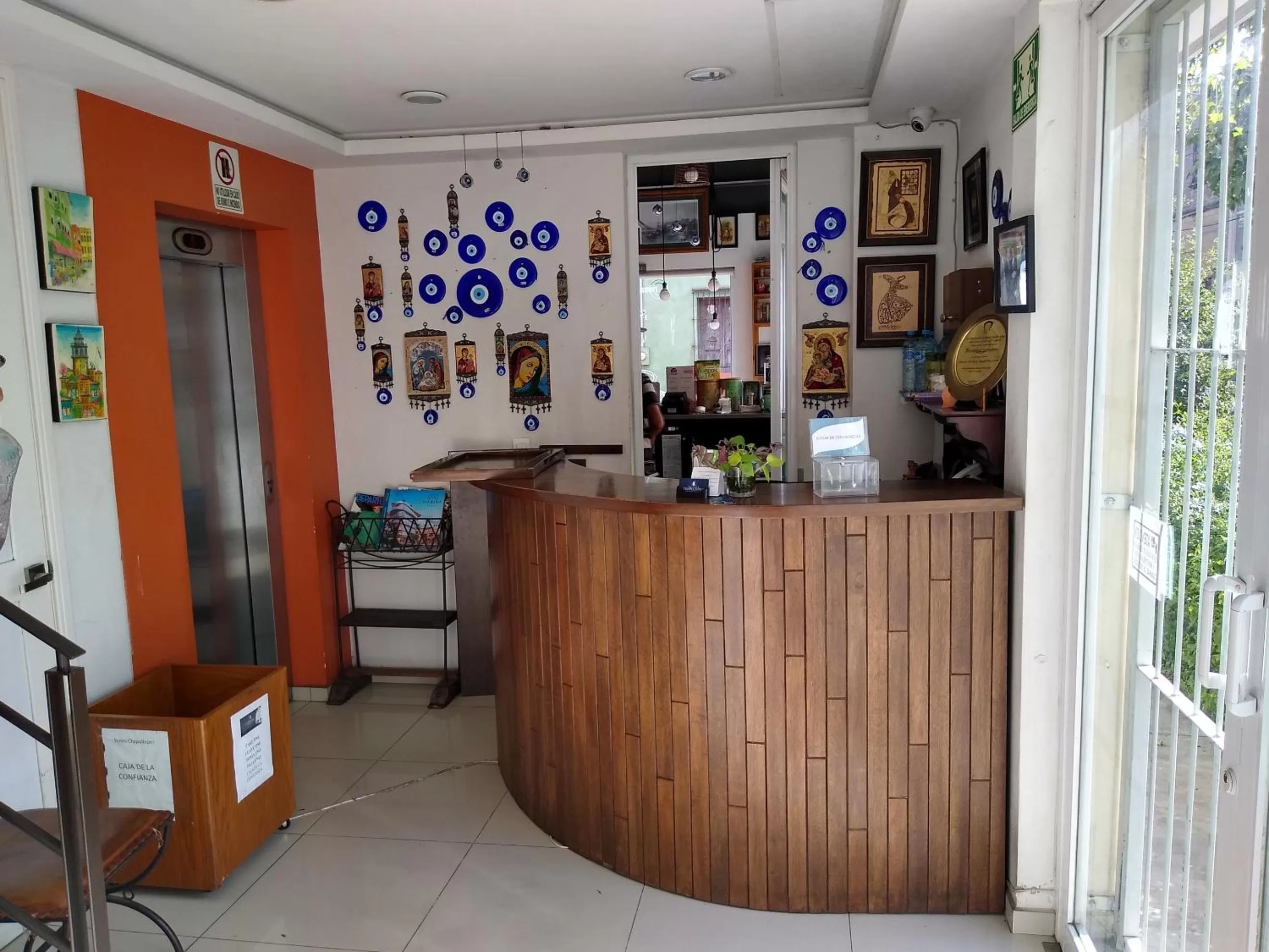 Lobby or reception in Suites Chapultepec