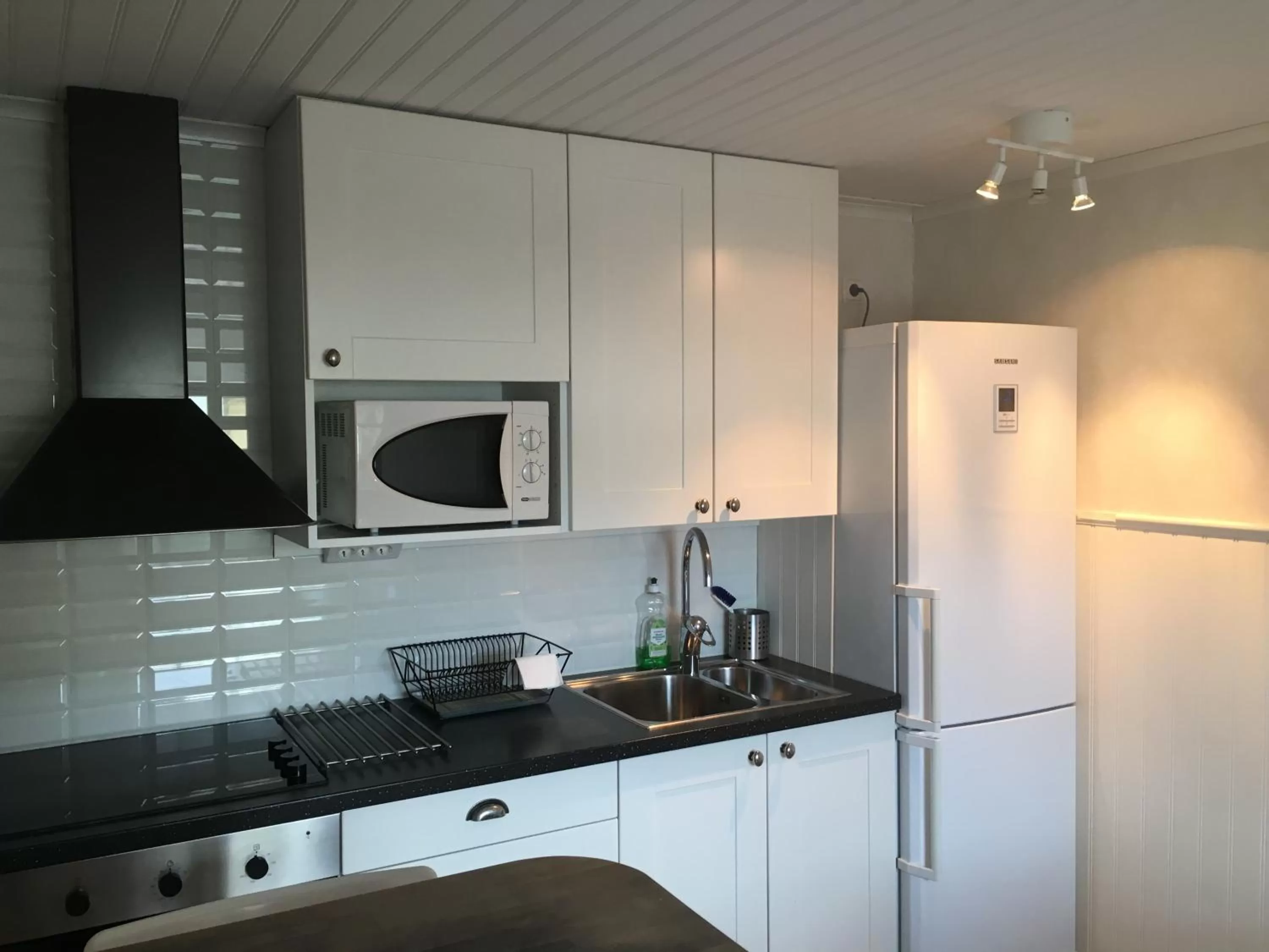 Kitchen or kitchenette, Kitchen/Kitchenette in Augustas Bed & Breakfast