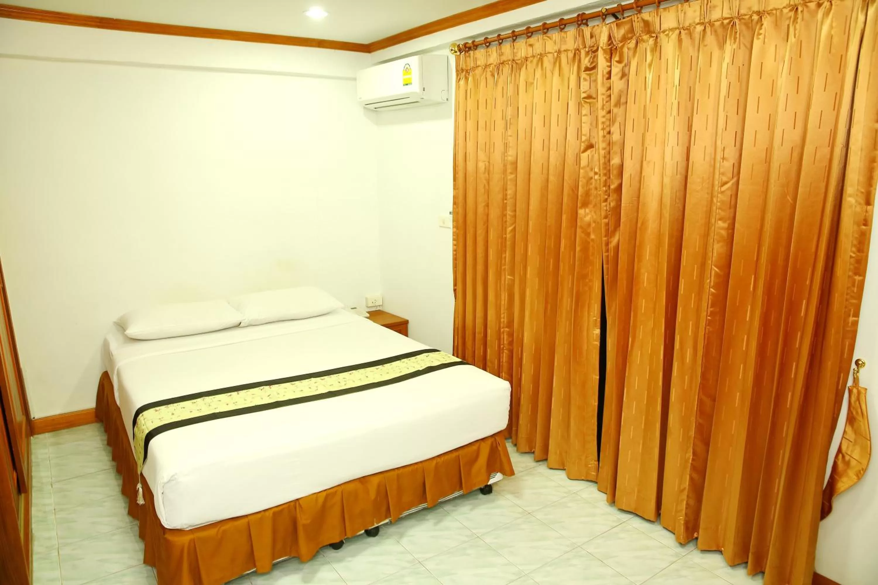 Bed in Diana Garden Resort - SHA Extra Plus