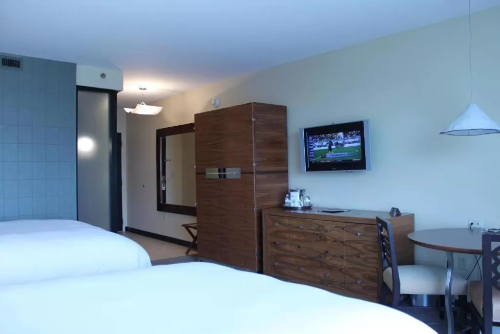 Bed in Bally's Evansville Casino & Hotel