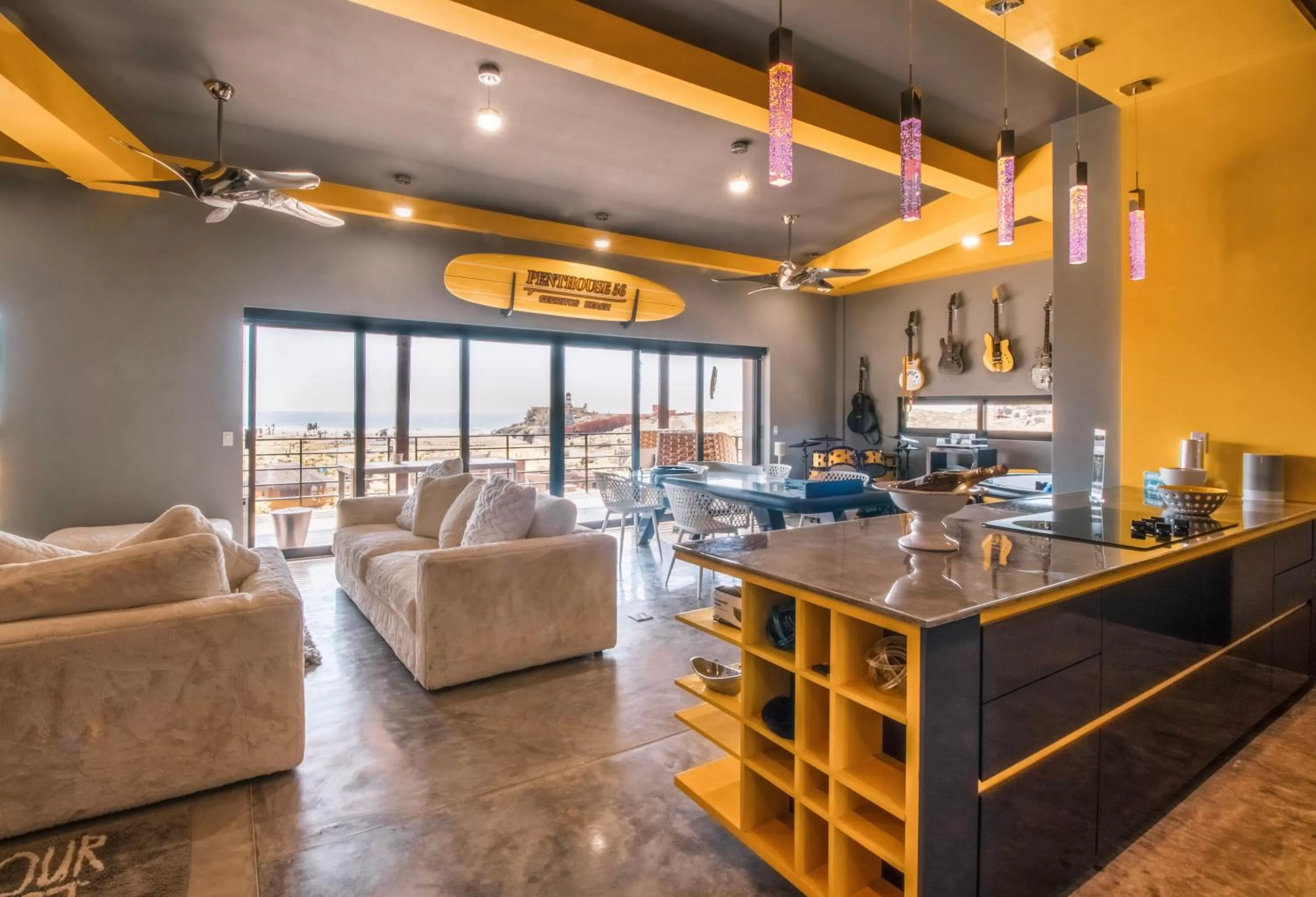 TV and multimedia in Cerritos Surf Residences