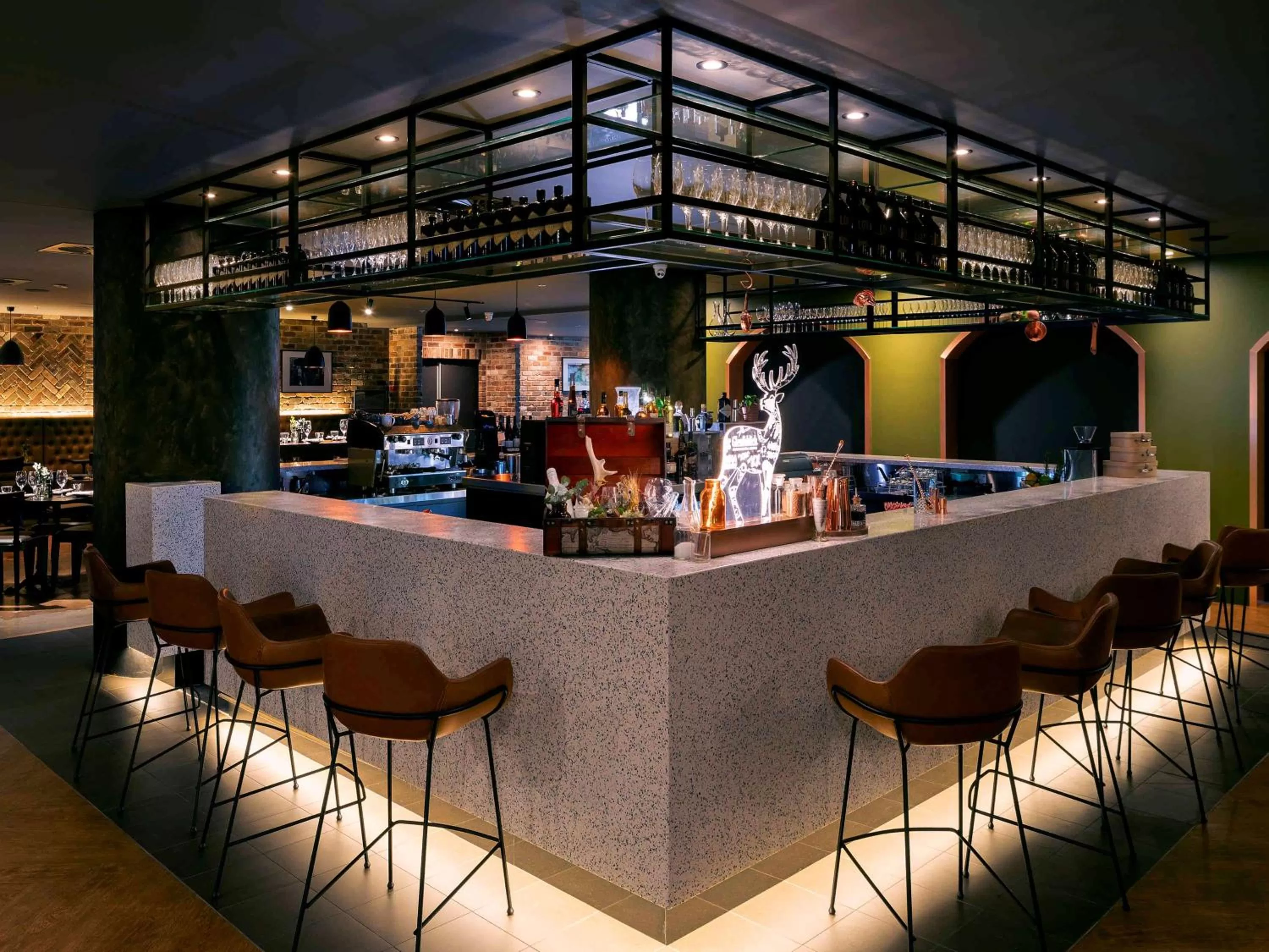 Restaurant/places to eat in Mercure Sydney