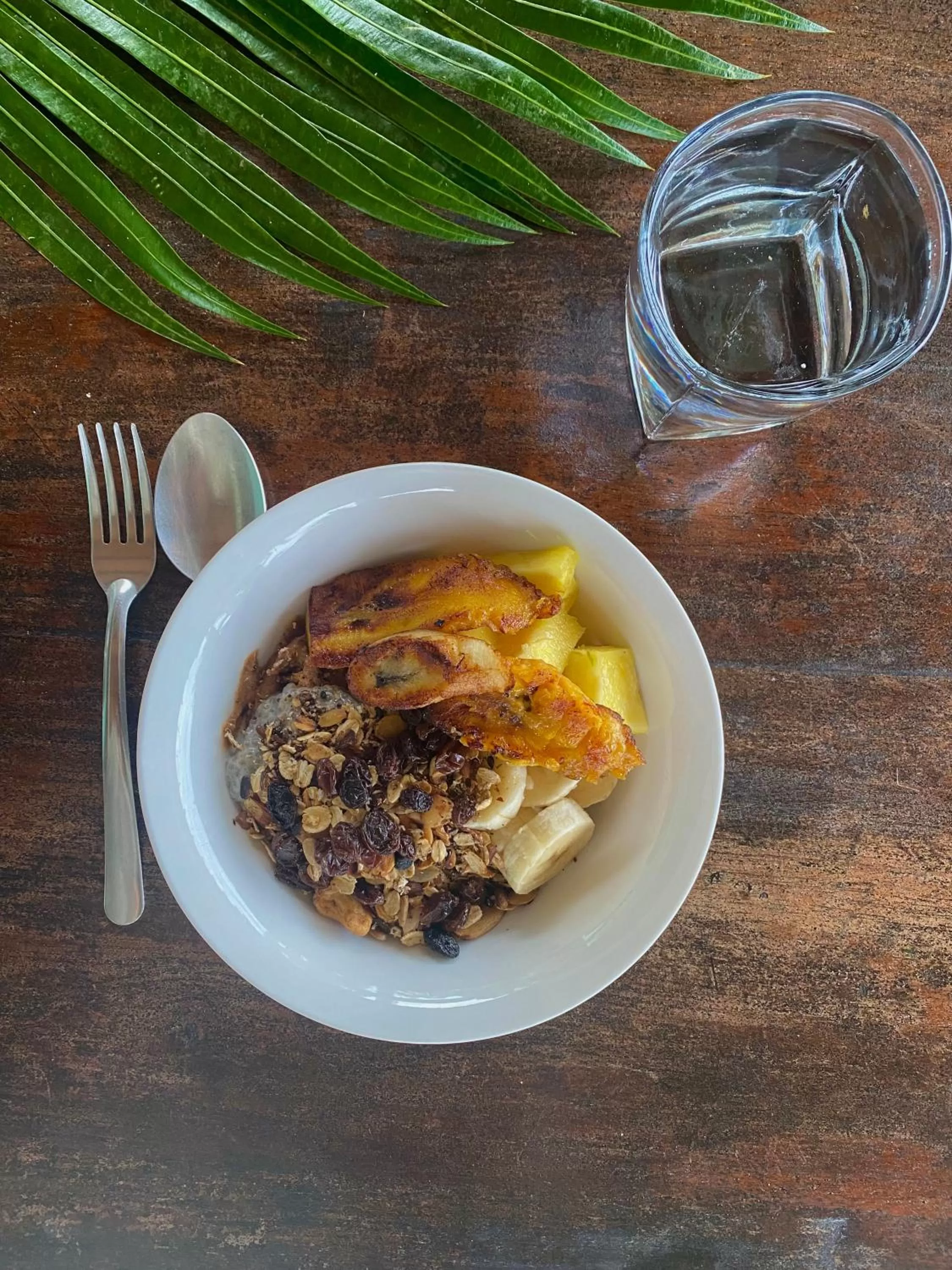 Breakfast in Bird Island Bungalows
