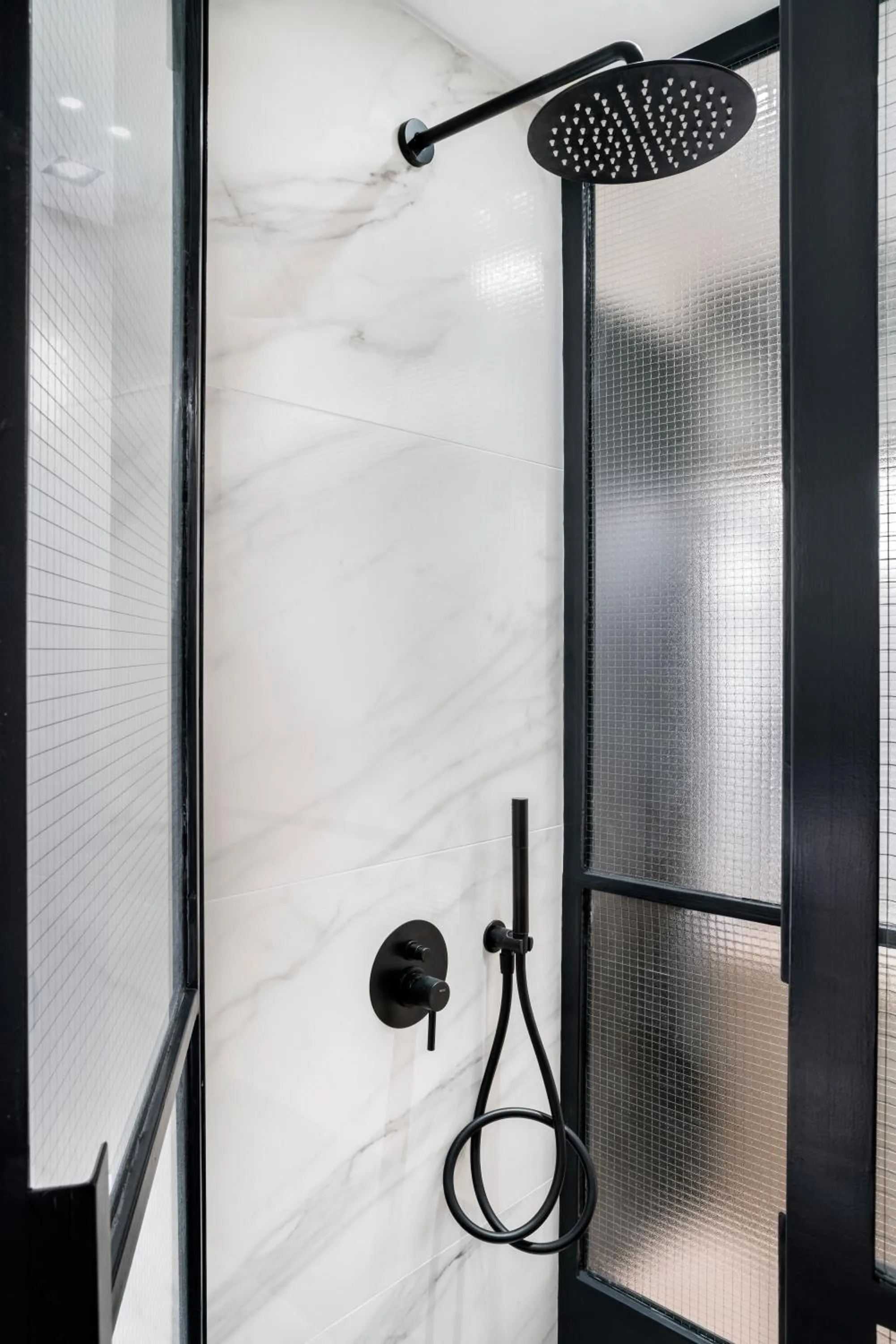 Shower in Niki Athens Hotel