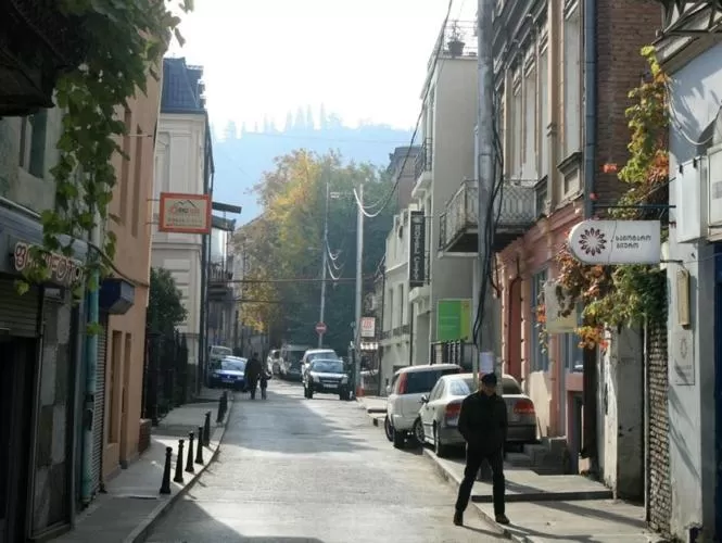 Property building, Neighborhood in Hotel MMG