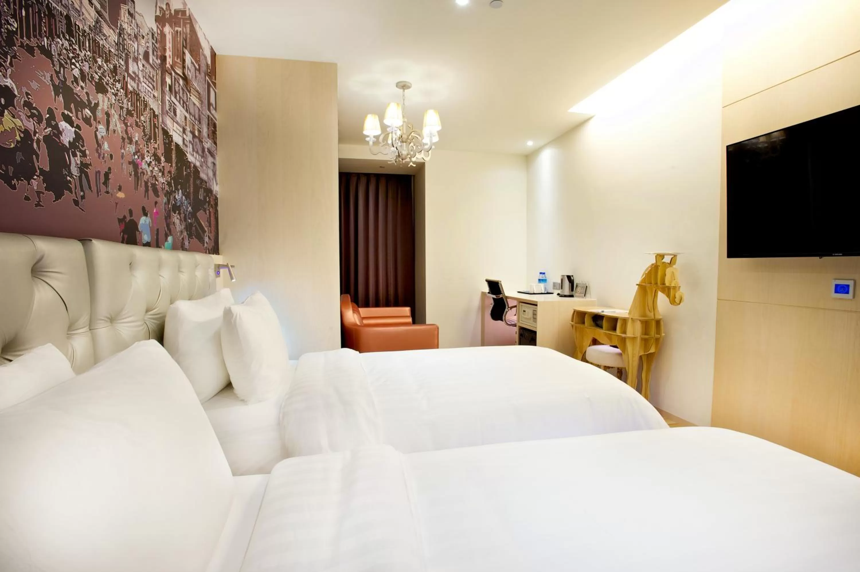 bunk bed, Bed in FX Hotel Tainan