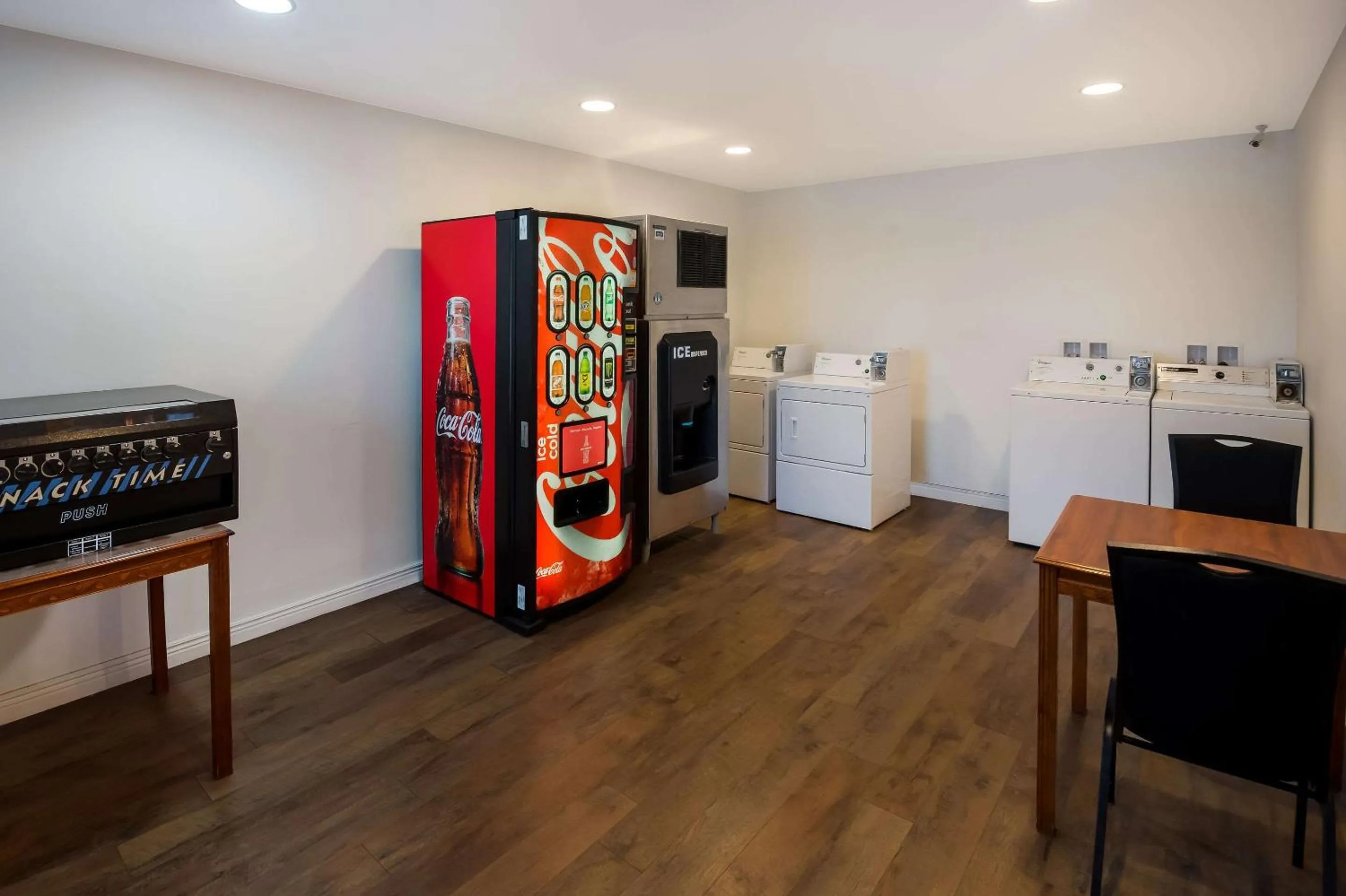 Other in Rodeway Inn Brazil