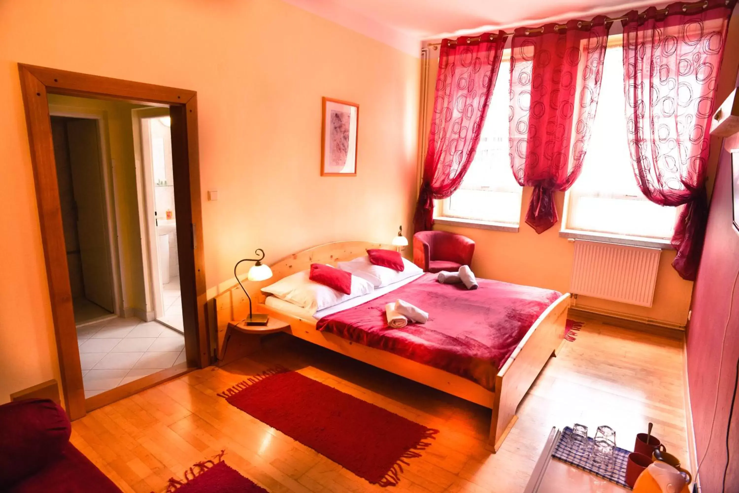 Double Room with Extra Bed in Apartmány Renomal Double Room with Extra Bed in Apartmány Renomal