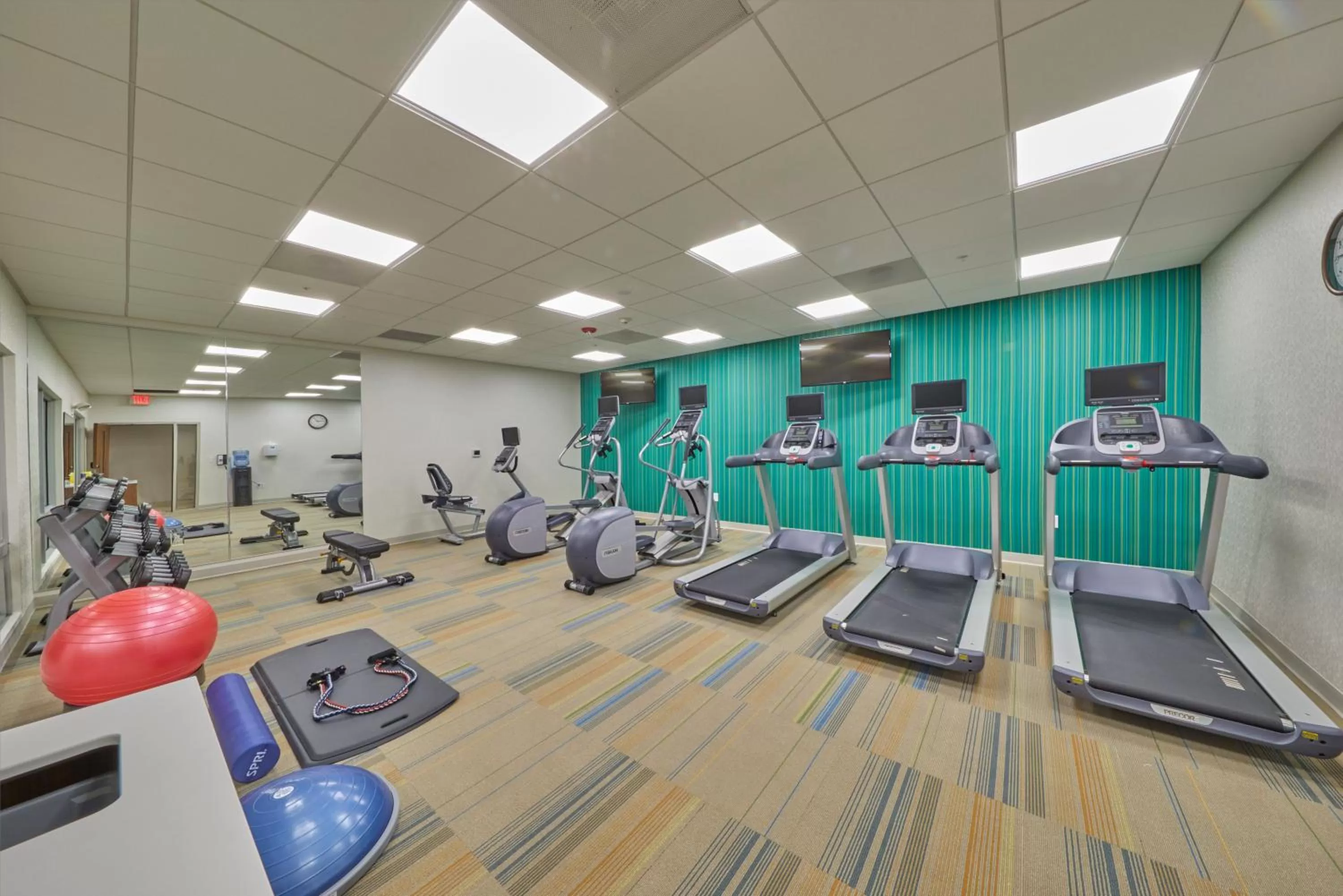 Spa and wellness centre/facilities in Holiday Inn Express & Suites - Hermiston Downtown by IHG